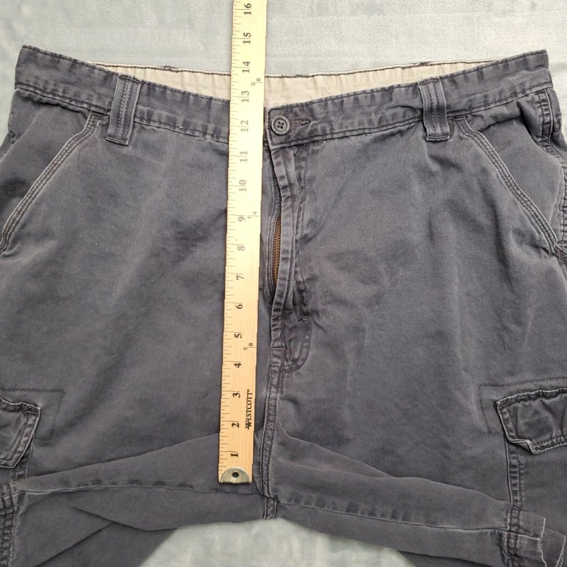 Wrangler Wrangler Cargo Shorts Men 38 Gray Twill Utility Outdoor Hiking 100% Cotton Size US 38 / EU 54 - 7 Thumbnail
