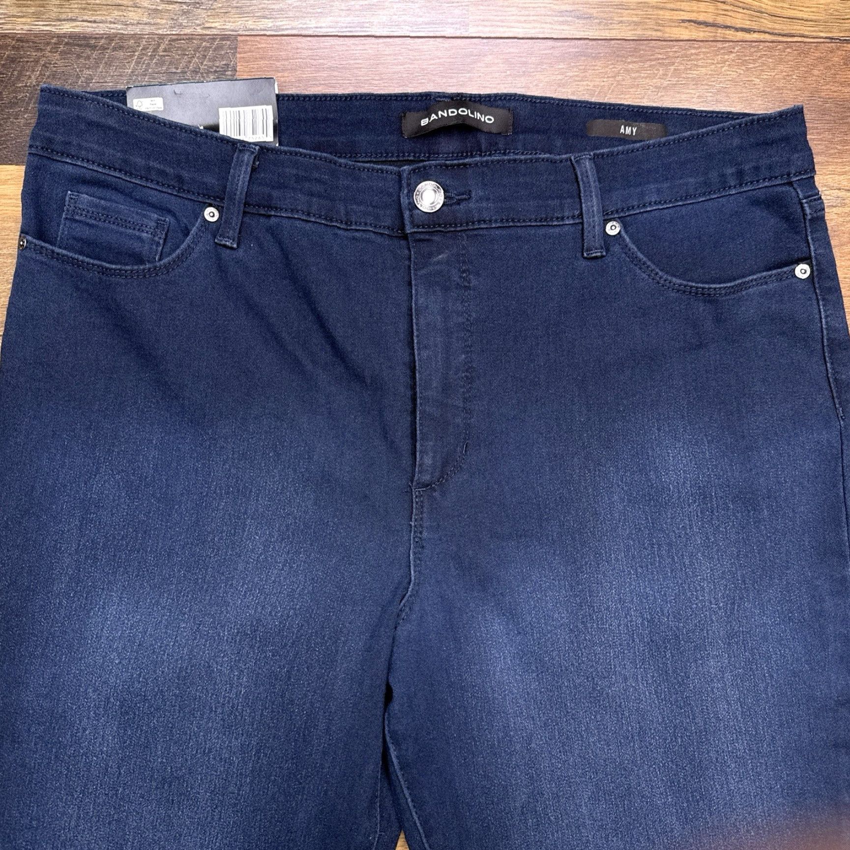 Vintage Bandolino Amy Jeans Women 18 High Rise Stretch Denim 5-Pocket Logo Regular Straight Blue Jeans Women Bandolino Amy 18 High Rise Stretch New Size 40" / US 18 - 2 Thumbnail