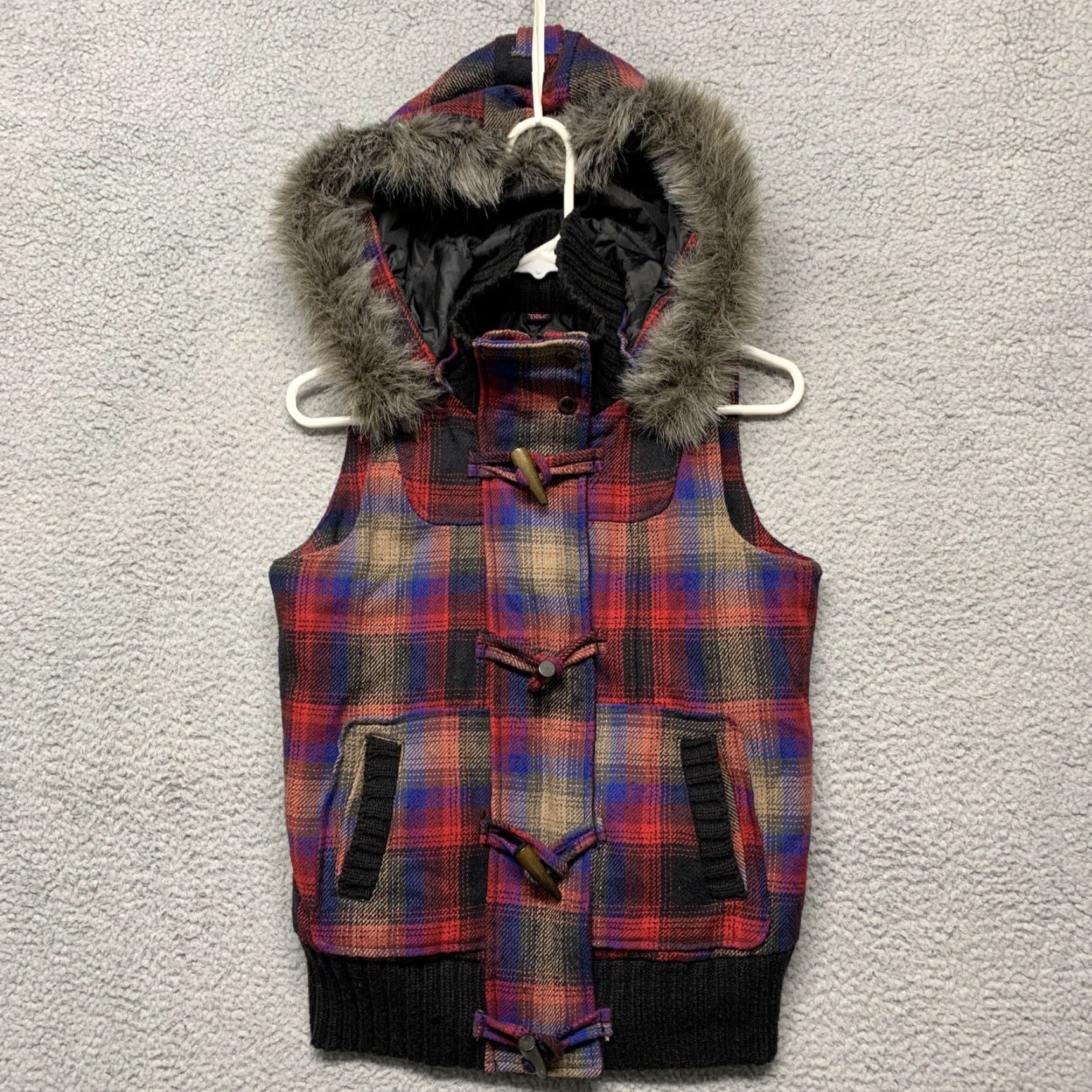 BB Dakota Jack BB Dakota Vest Women’s S Removable Hood Full Zip 4 Button Closure 2 Pockets Womens Vest Multi-Color Plaid Hanf? Size S / US 4 / IT 40 - 2 Thumbnail