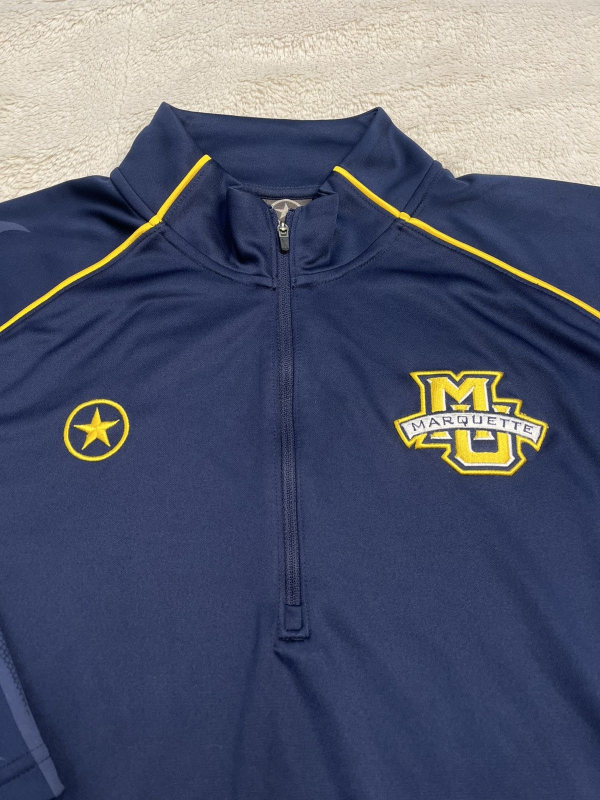Converse Converse NCAA Marquette Eagles Team Issued Warmup Pullover Size US L / EU 52-54 / 3 - 2 Thumbnail