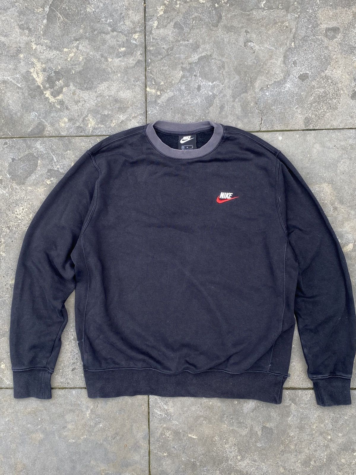 Nike Vintage Nike Crewneck Size US M / EU 48-50 / 2 - 1 Thumbnail