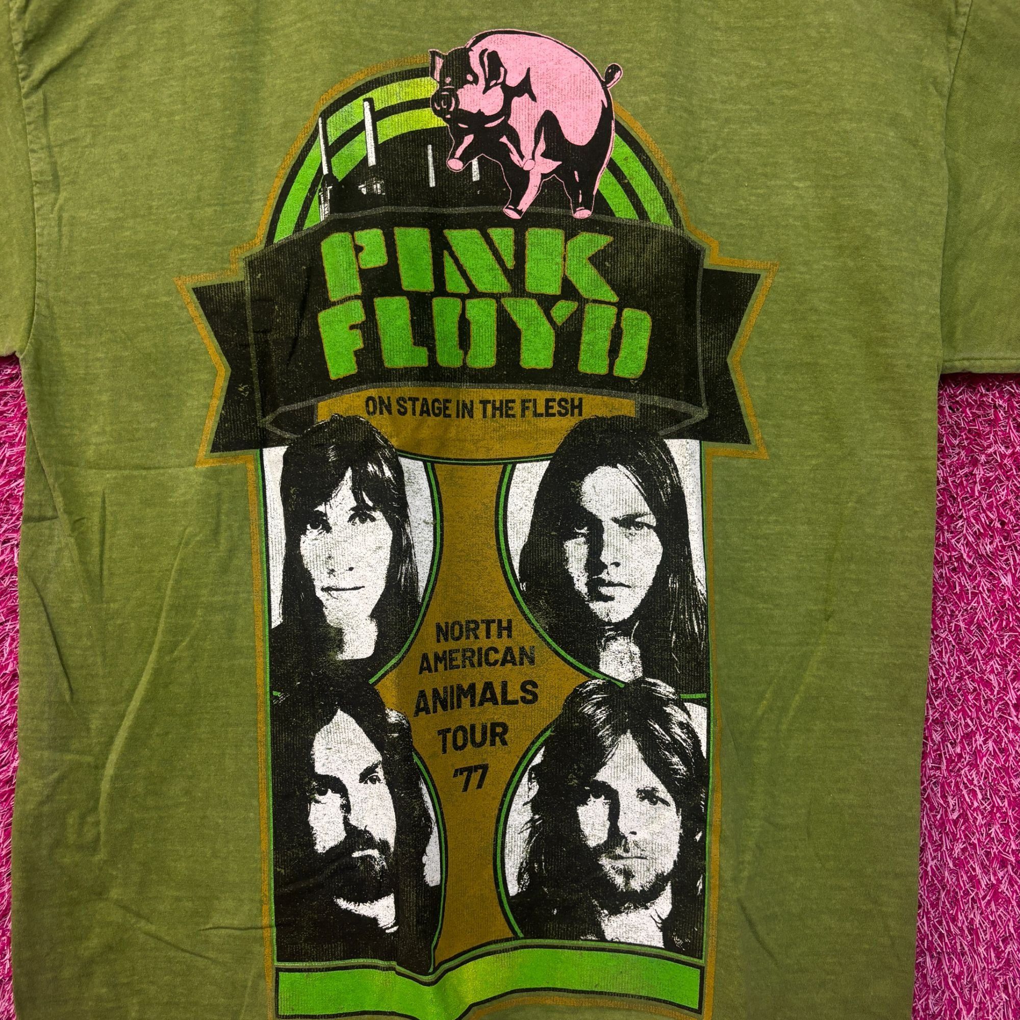 Pink Floyd Pink Floyd 1977 North American Animals Tour Rock Tee S/M Size US M / EU 48-50 / 2 - 2 Thumbnail