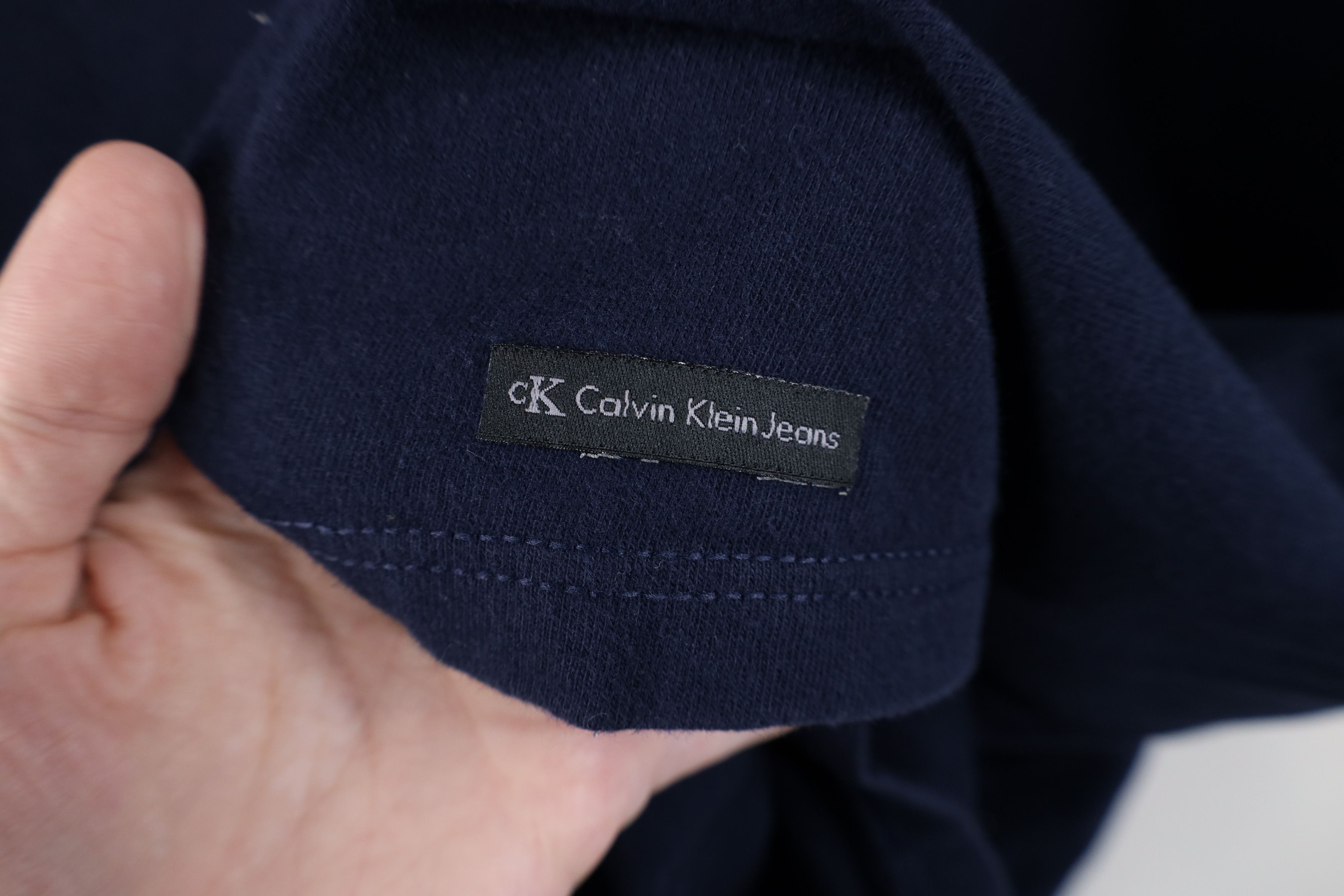 Calvin Klein Vintage 90s Calvin Klein Spell Out Short Sleeve T-Shirt Blue Size US L / EU 52-54 / 3 - 4 Thumbnail