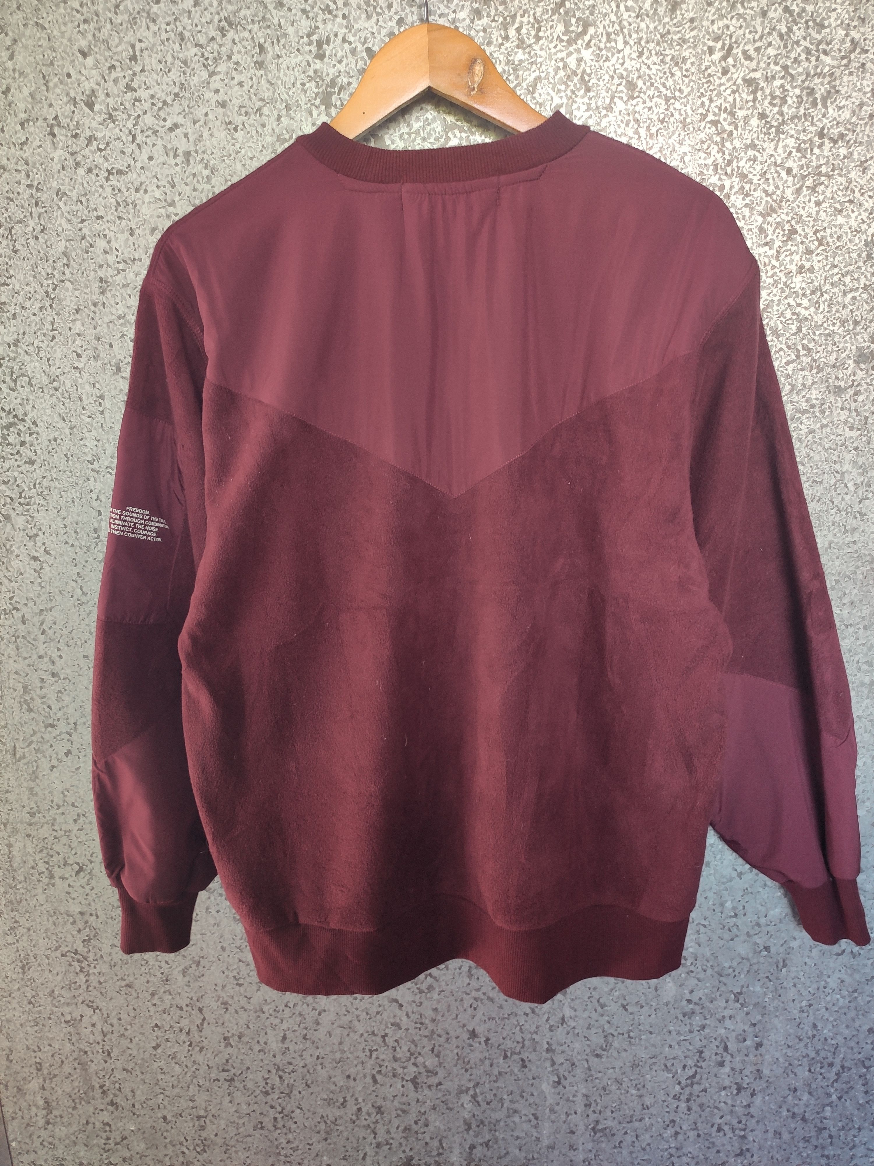 GU × Undercover 🔥 GU X Undercover sweater fleece zipper Size US L / EU 52-54 / 3 - 9 Thumbnail
