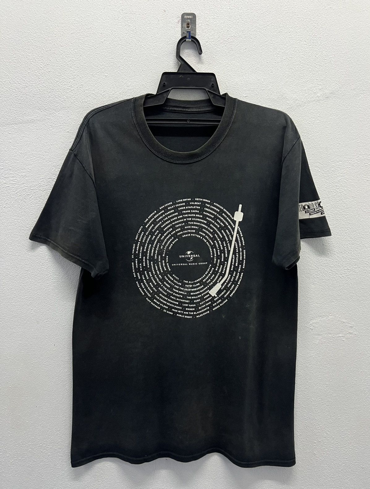 Band Tees × Vintage VINTAGE UNIVERSAL MUSIC GROUP RECORD STORE DAY SHIRT Size US M / EU 48-50 / 2 - 1 Thumbnail
