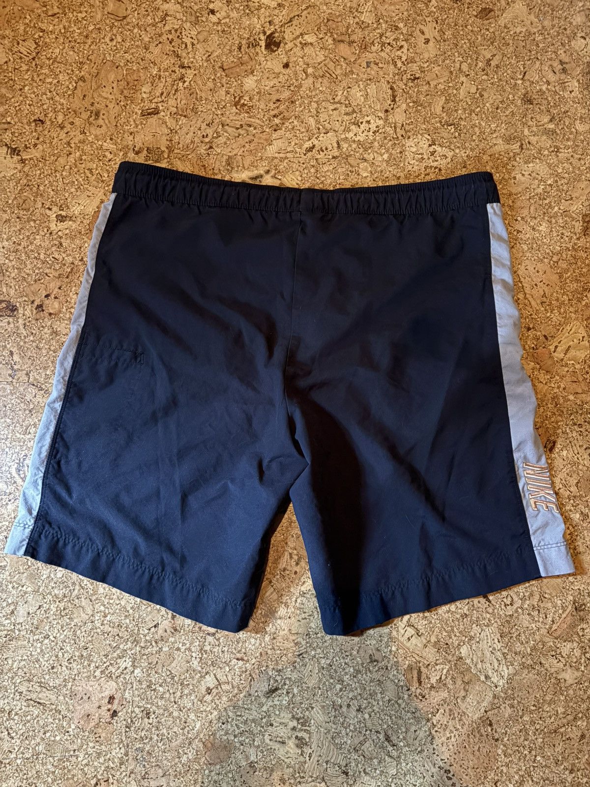 Nike × Vintage Vintage Nike Shorts Size US 35 - 2 Thumbnail