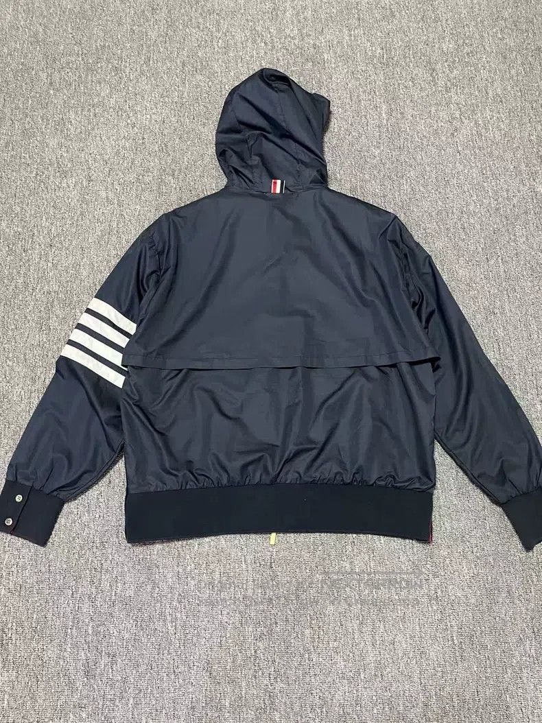 Thom Browne Thom Browne Classic Four-Stripe Zip-Up Hoodie Jacket Size US XL / EU 56 / 4 - 2 Thumbnail
