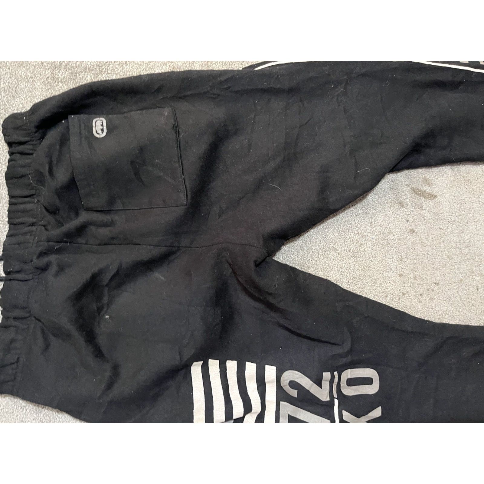 Ecko Unltd. Ecko Unltd. Sweatpants Mens Small Black Monochrome Spellout Zip Pocket Sweatpants Mens S Black Monochrome Spellout Zip Pocket Size US 29 - 4 Thumbnail