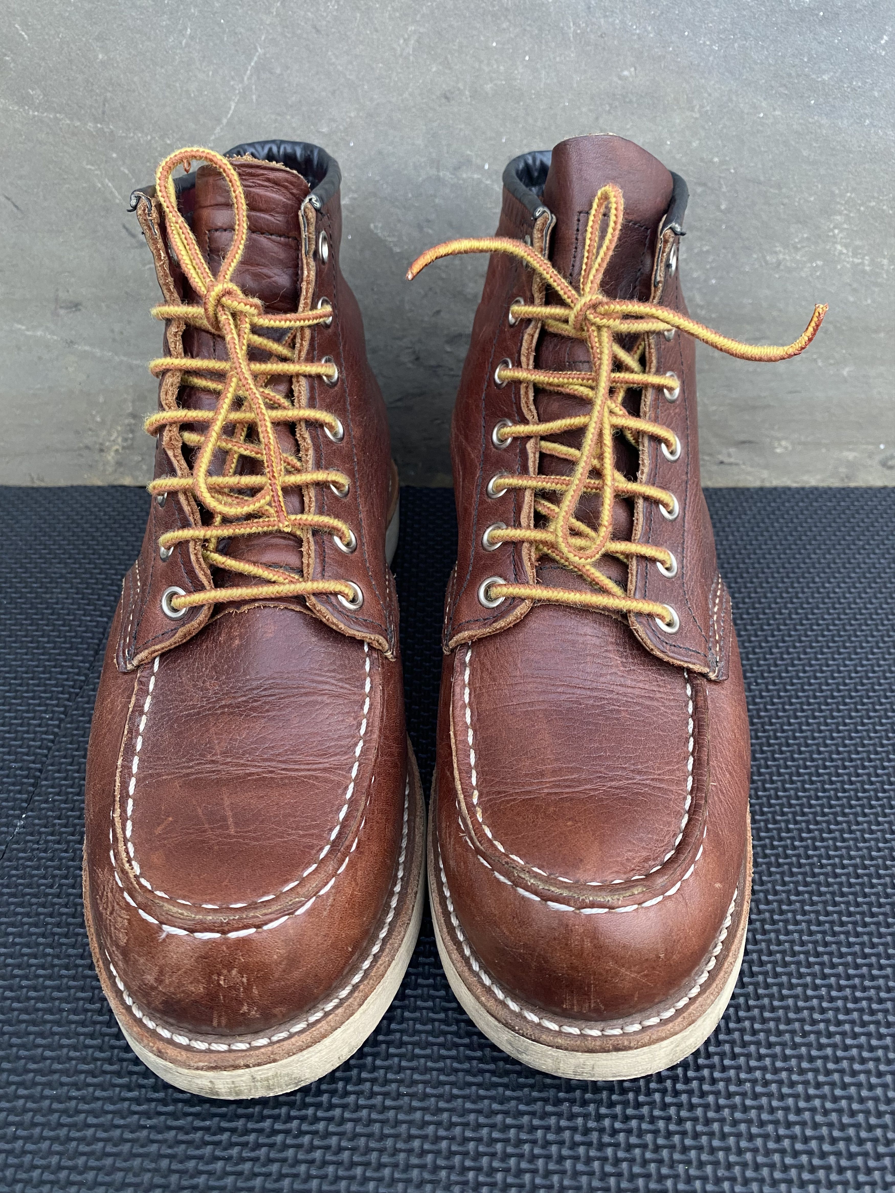 Red Wing Red Wing 8138 6'' Classic Moc Toe Brown Leather