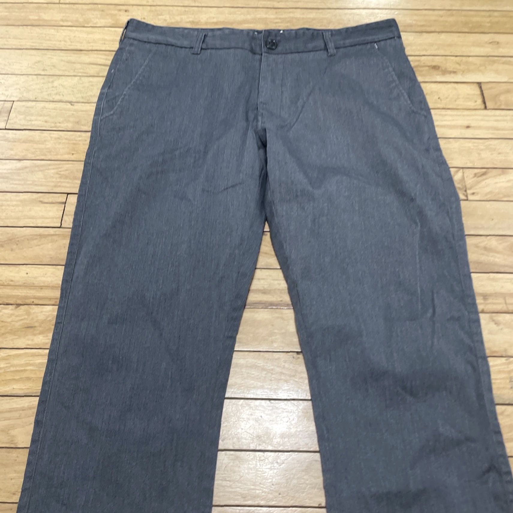 Billabong VINTAGE Billabong Y2k Straight Slim Chino Pants Men 36 Gray Beach Surf Skate Indie 90s College Band Beach Biker Mens Size US 36 / EU 52 - 4 Thumbnail