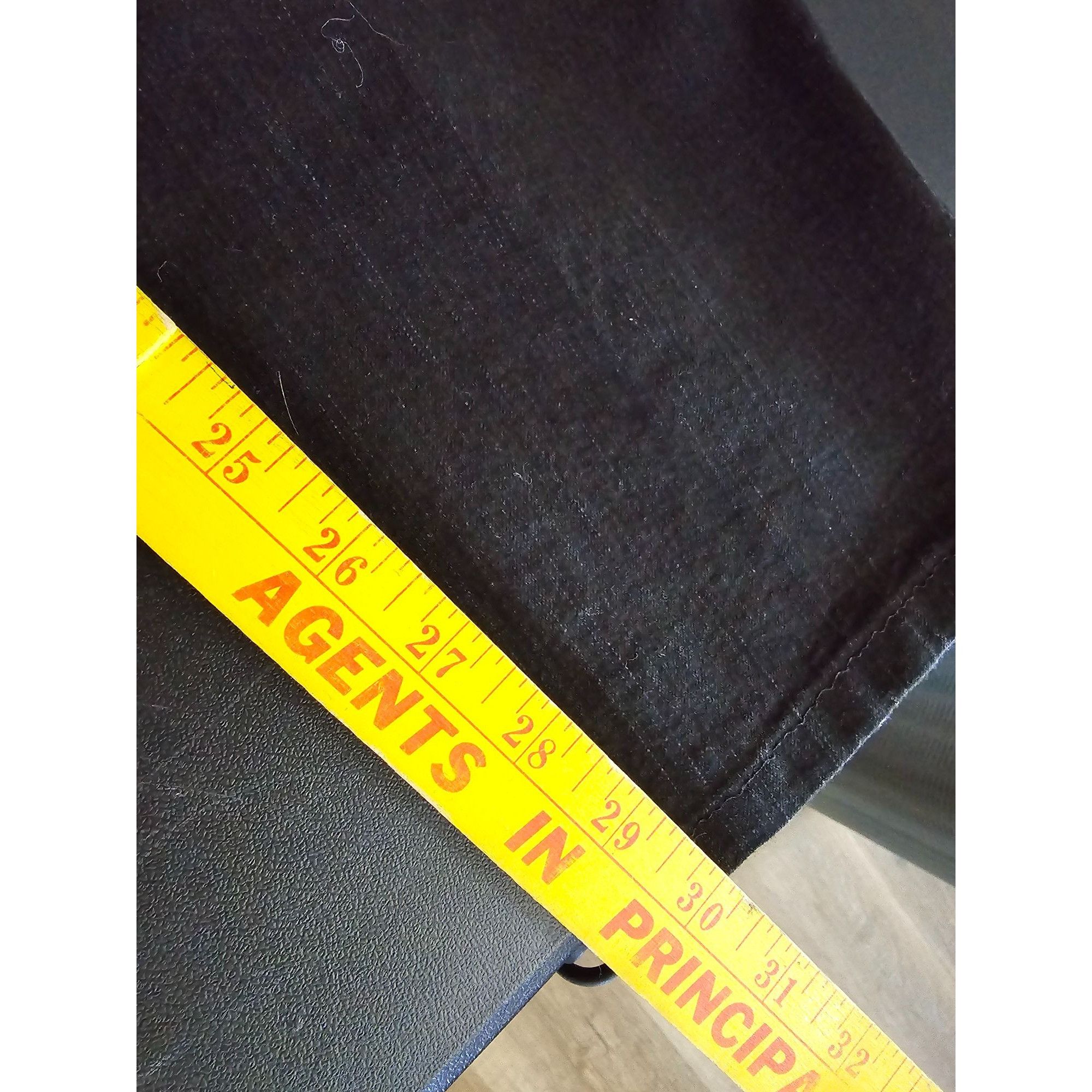 Other Chic Classic Collection Women's Black Jeans Size 8 Average Size 30" / US 8 / IT 44 - 8 Thumbnail