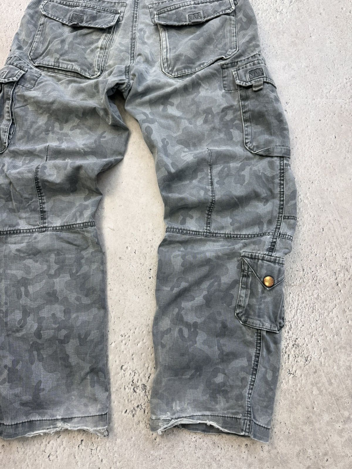 20471120 × Japanese Brand BANDAGE PARACHUTE JUNYA WATANABE STYLE CARGO PANTS JEANS Y2K Size US 32 / EU 48 - 10 Thumbnail
