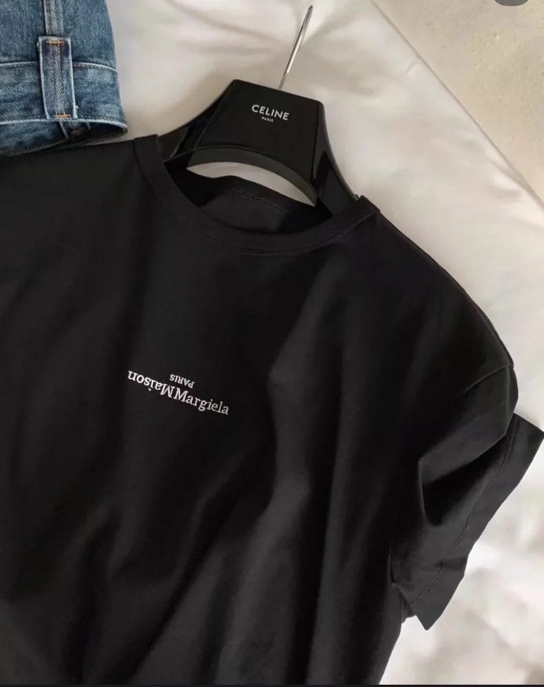 Maison Margiela Maison Margiela Reverse LOGO short sleeves Size US S / EU 44-46 / 1 - 6 Thumbnail