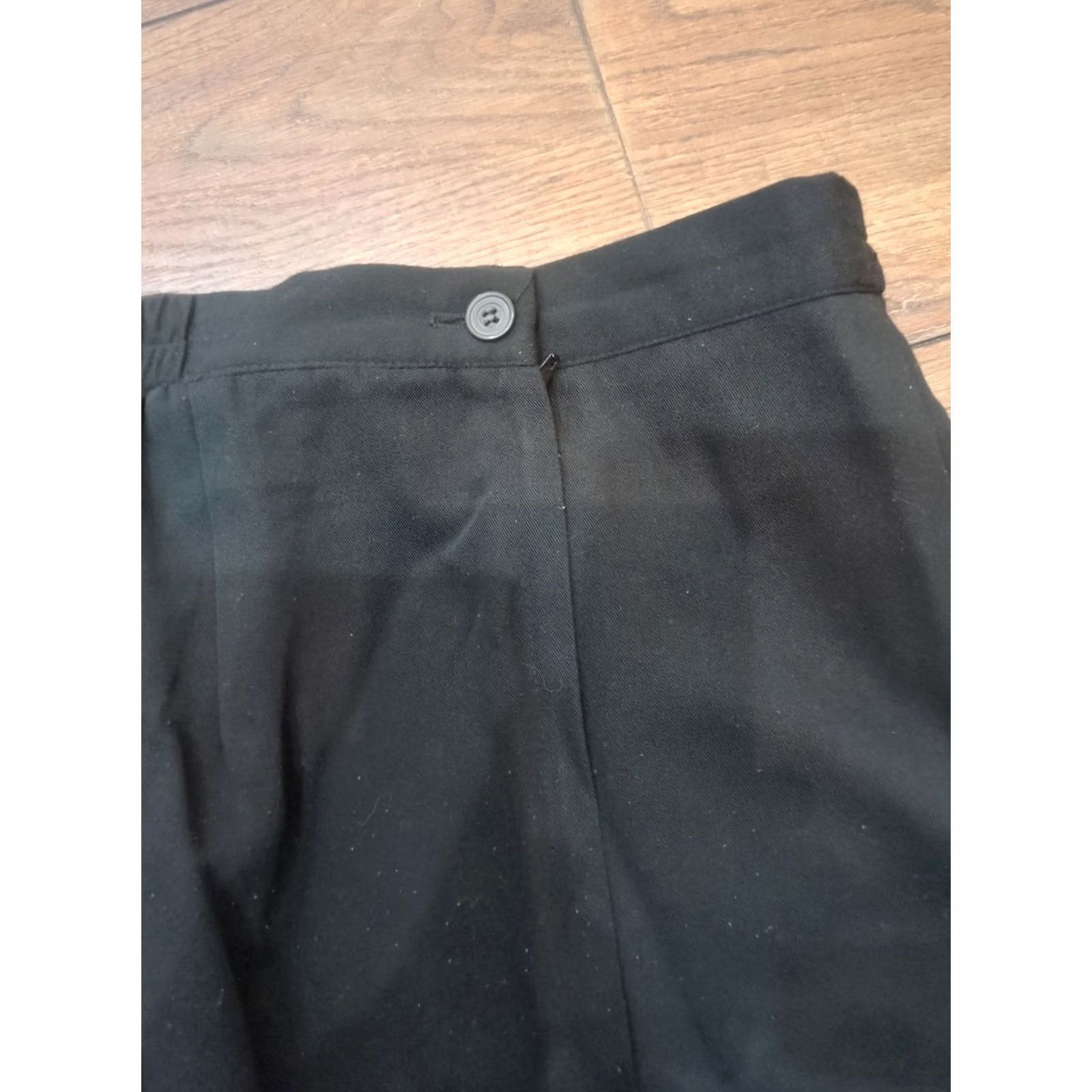 Vintage VINTAGE Dress Barn Skirt Women Long 14 Black Zipper Knit polyester Button Regular Size 14 Fashion Dress Barn Women's Skirt Long Black 14 Vintage Size 36" / US 14 / IT 50 - 4 Thumbnail