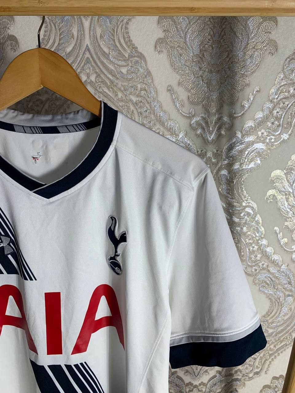 Under Armour Vintage FC Tottenham Hotspur England Soccer Jersey Y2K 90s Size US L / EU 52-54 / 3 - 2 Thumbnail