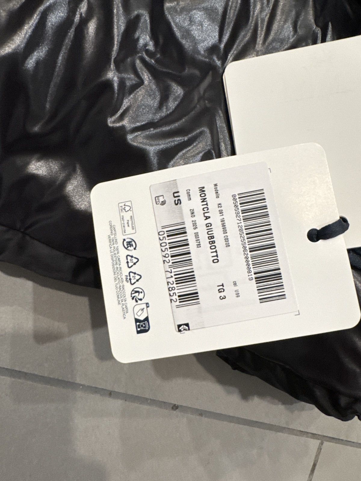 Moncler Moncler Montcla Giubbotto Jacket Black Size 3 (Large) NEW Size US L / EU 52-54 / 3 - 5 Thumbnail
