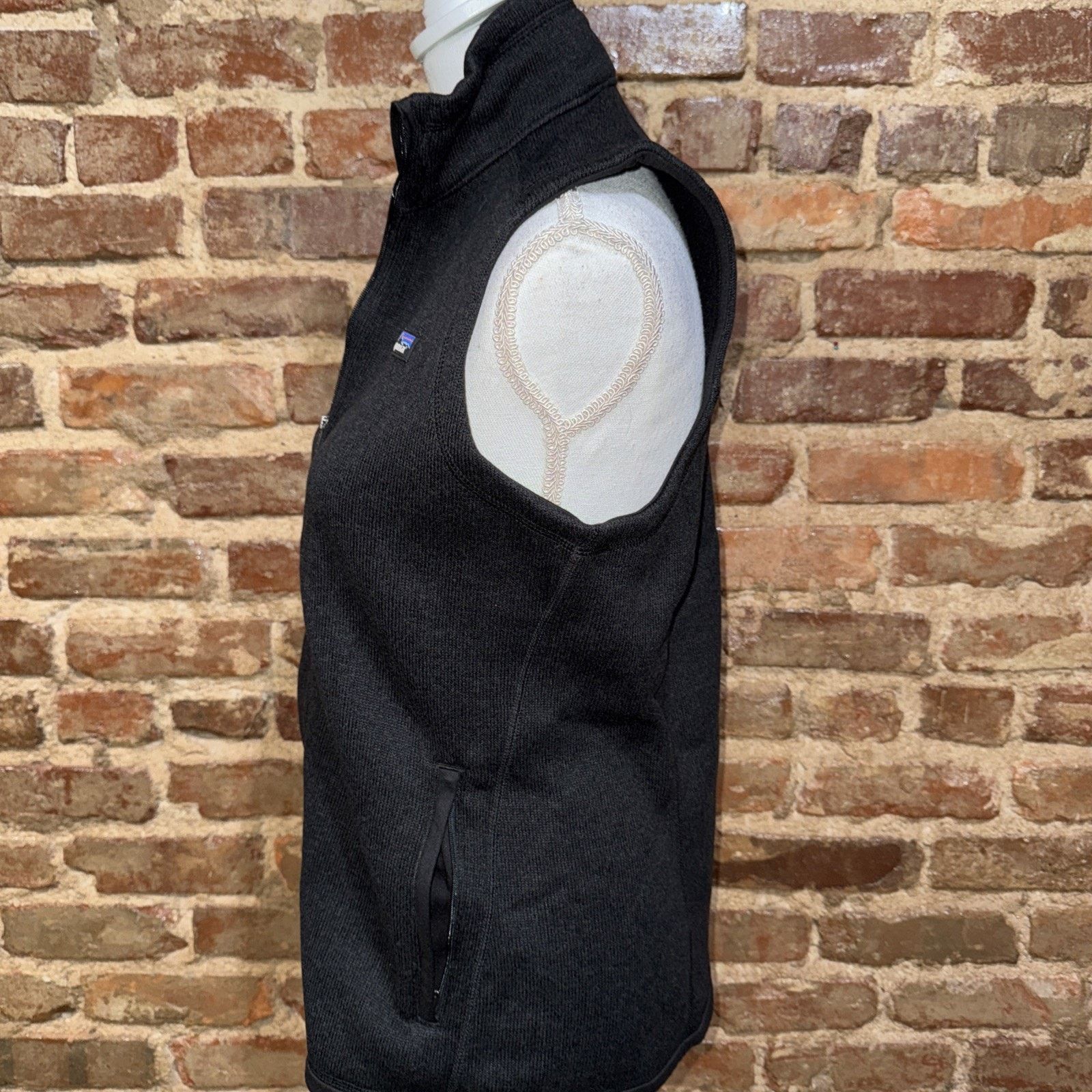 Patagonia Patagonia Better Sweater Vest Black Women’s Full Zip NWT Size L / US 10 / IT 46 - 4 Thumbnail