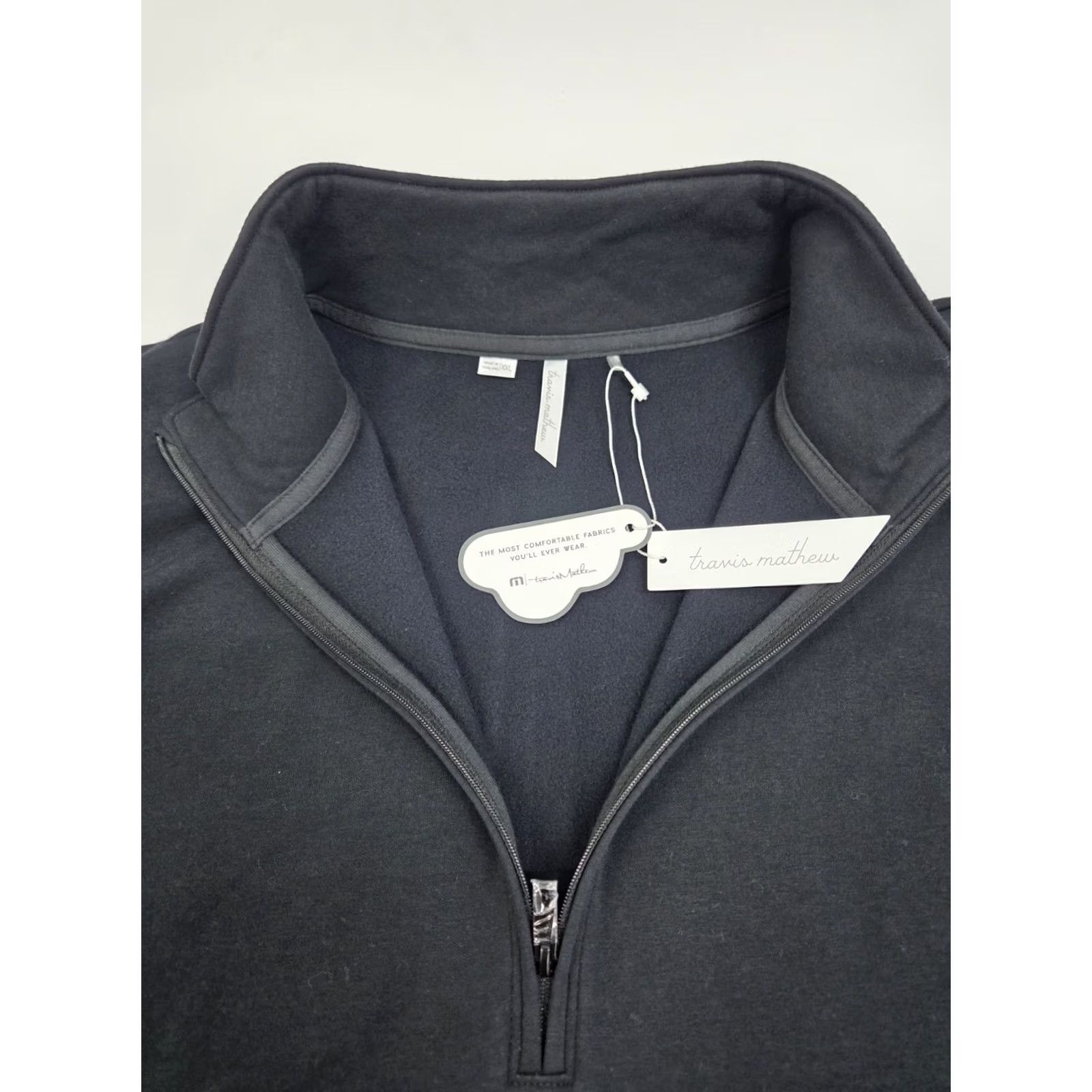 TravisMathew VINTAGE? No. Cleaned title: Travis Mathew Cloud Collection Womens 1/2 Zip Pullover Black 2XL L/S Golf Fleece Logo Embroidered Zip Sweatshirt Size XXL / US 16-18 / IT 52-54 - 4 Thumbnail