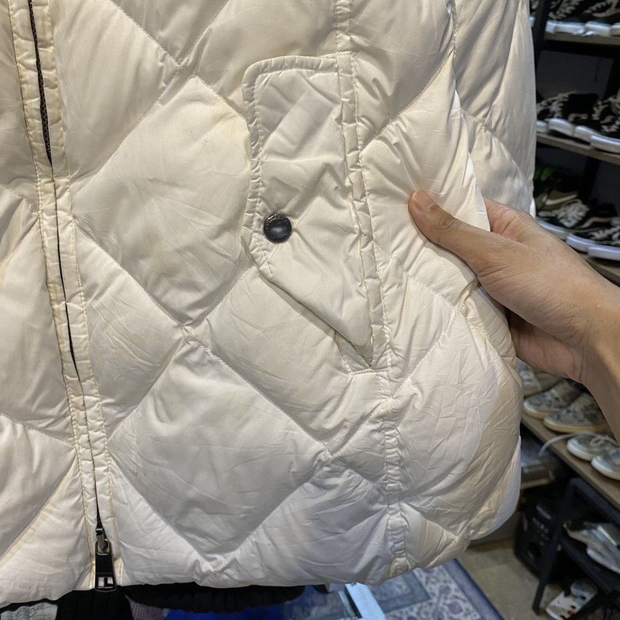 Burberry Burberry Brit White Diamond Quilted Jacket Classic Puffer Size US S / EU 44-46 / 1 - 9 Thumbnail