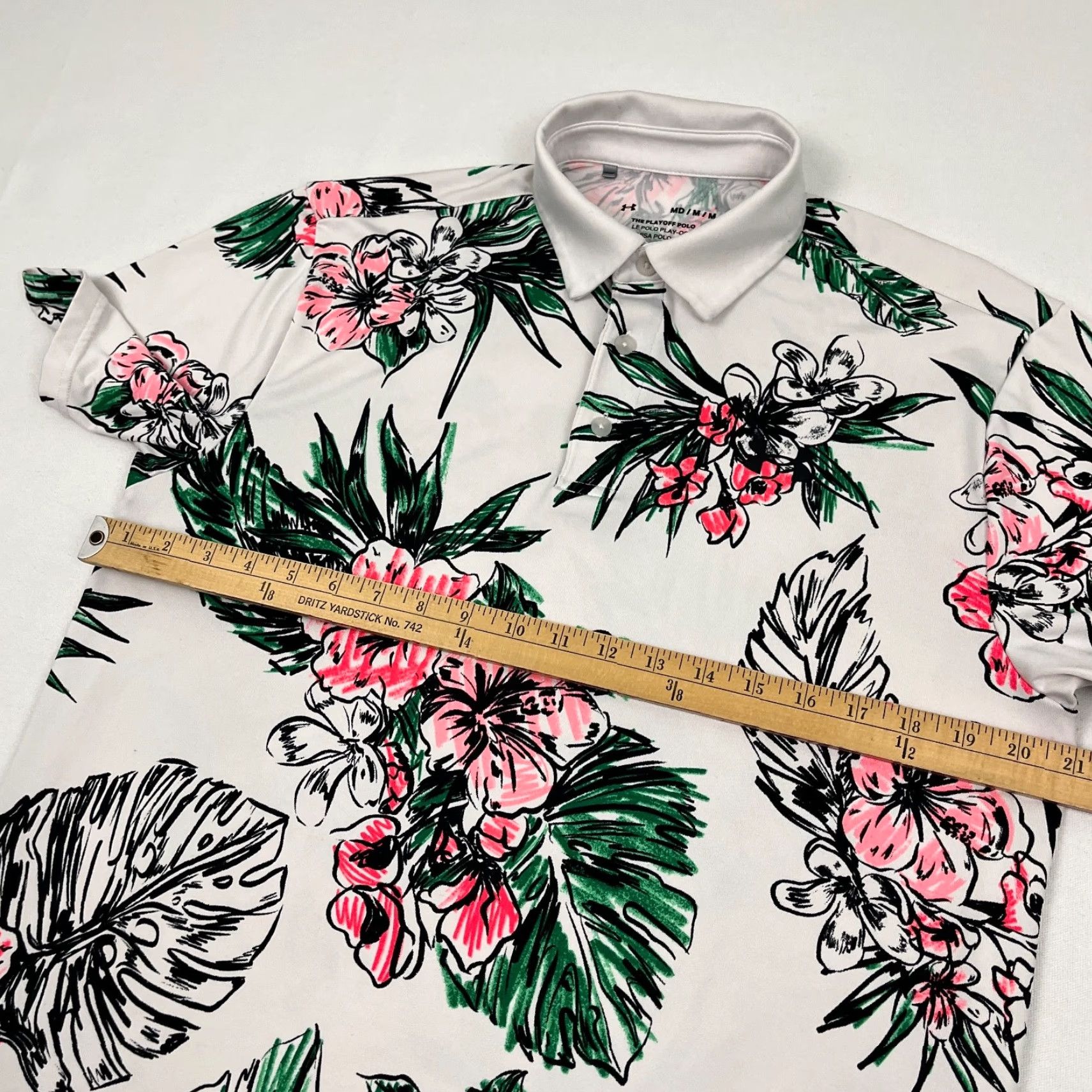 Under Armour Under Armour Playoff Polo Shirt Men M White Floral Hawaiian Tropical Active Golf Shirt Size US M / EU 48-50 / 2 - 6 Thumbnail