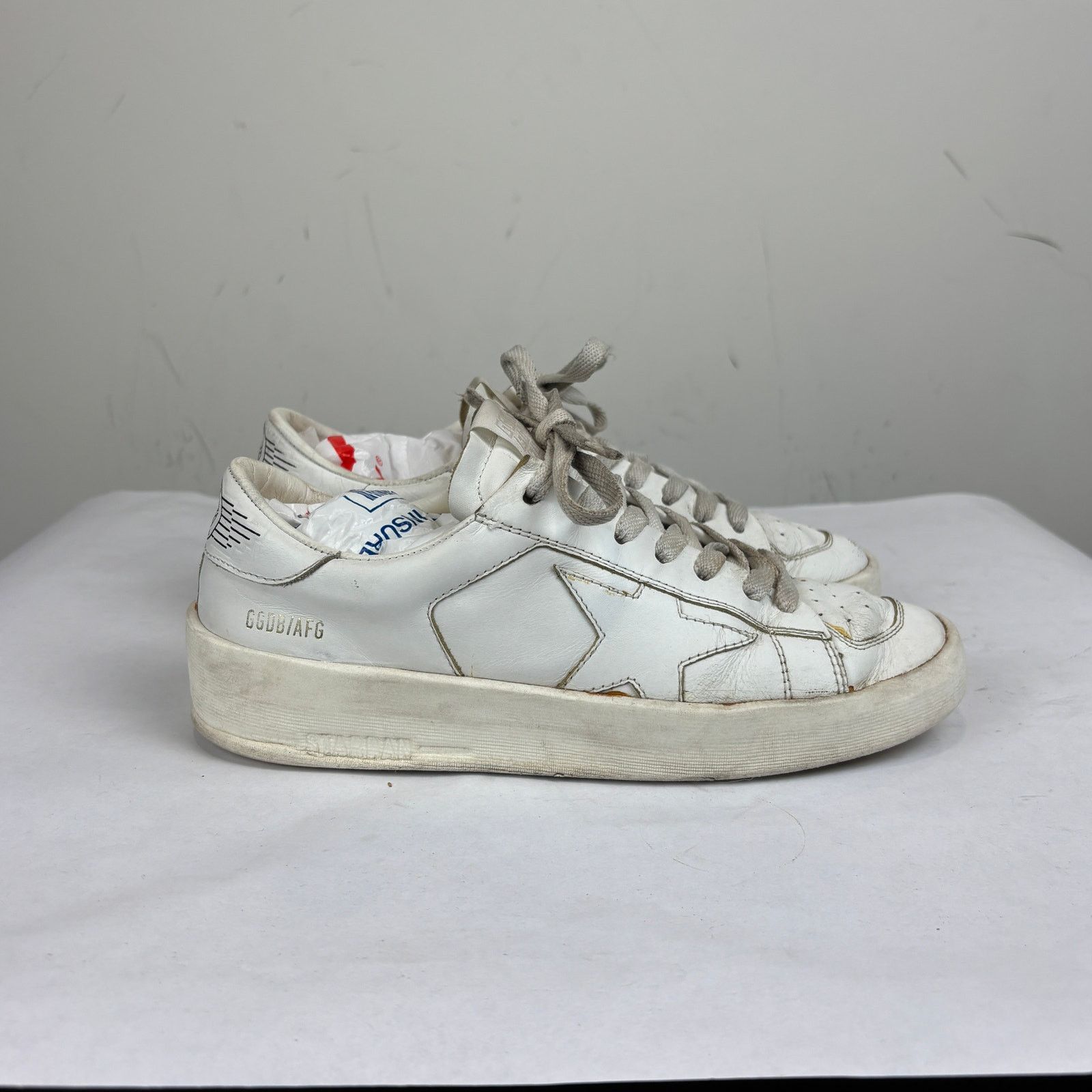 Golden Goose Golden Goose GGDB Stardan Leather Low Top Sneakers Womens 36 Size US 6 / IT 36 - 3 Thumbnail