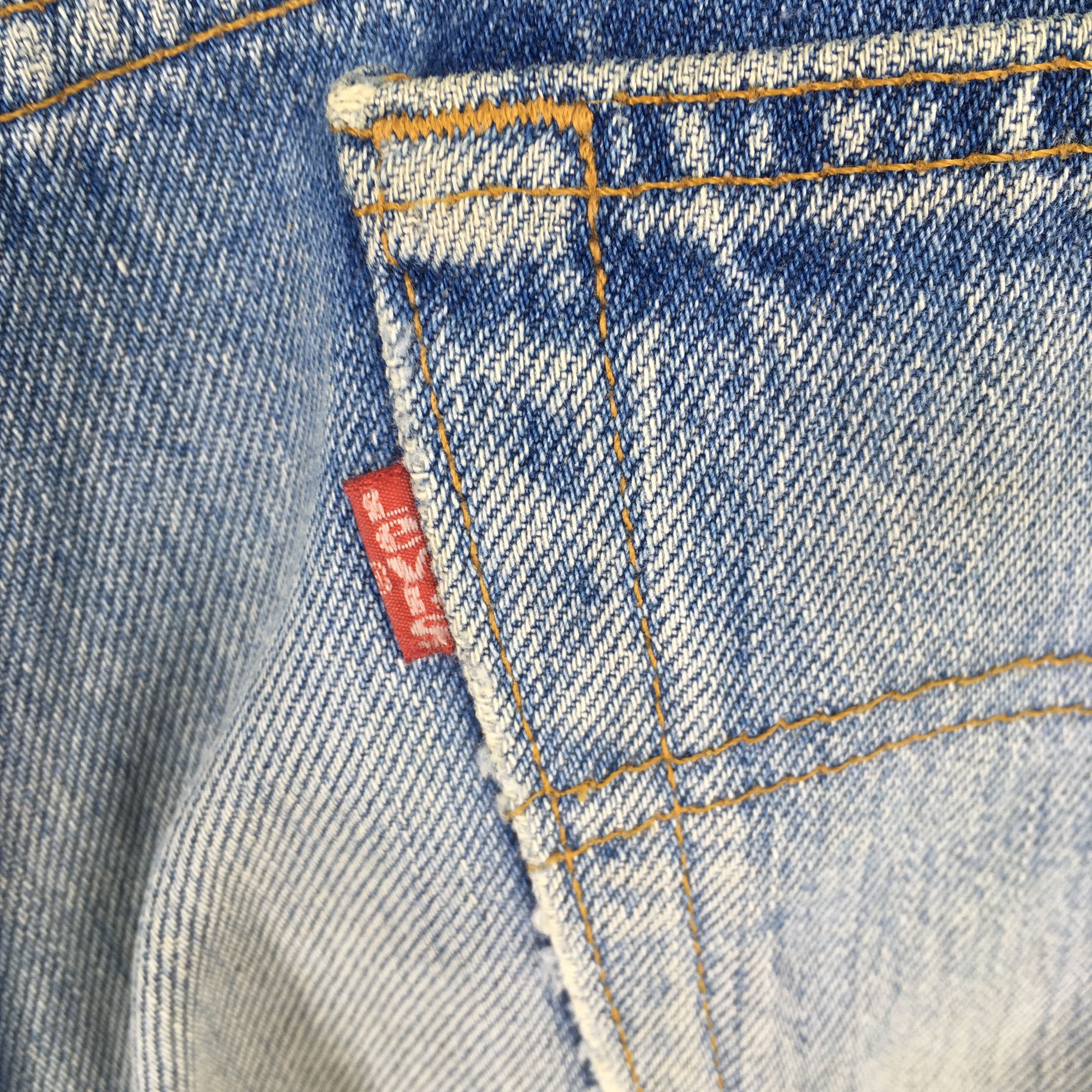 Levi's Size 32x29.5 Vintage 90s Levi's 501 Distressed Jeans S1162 Size US 32 / EU 48 - 12 Thumbnail