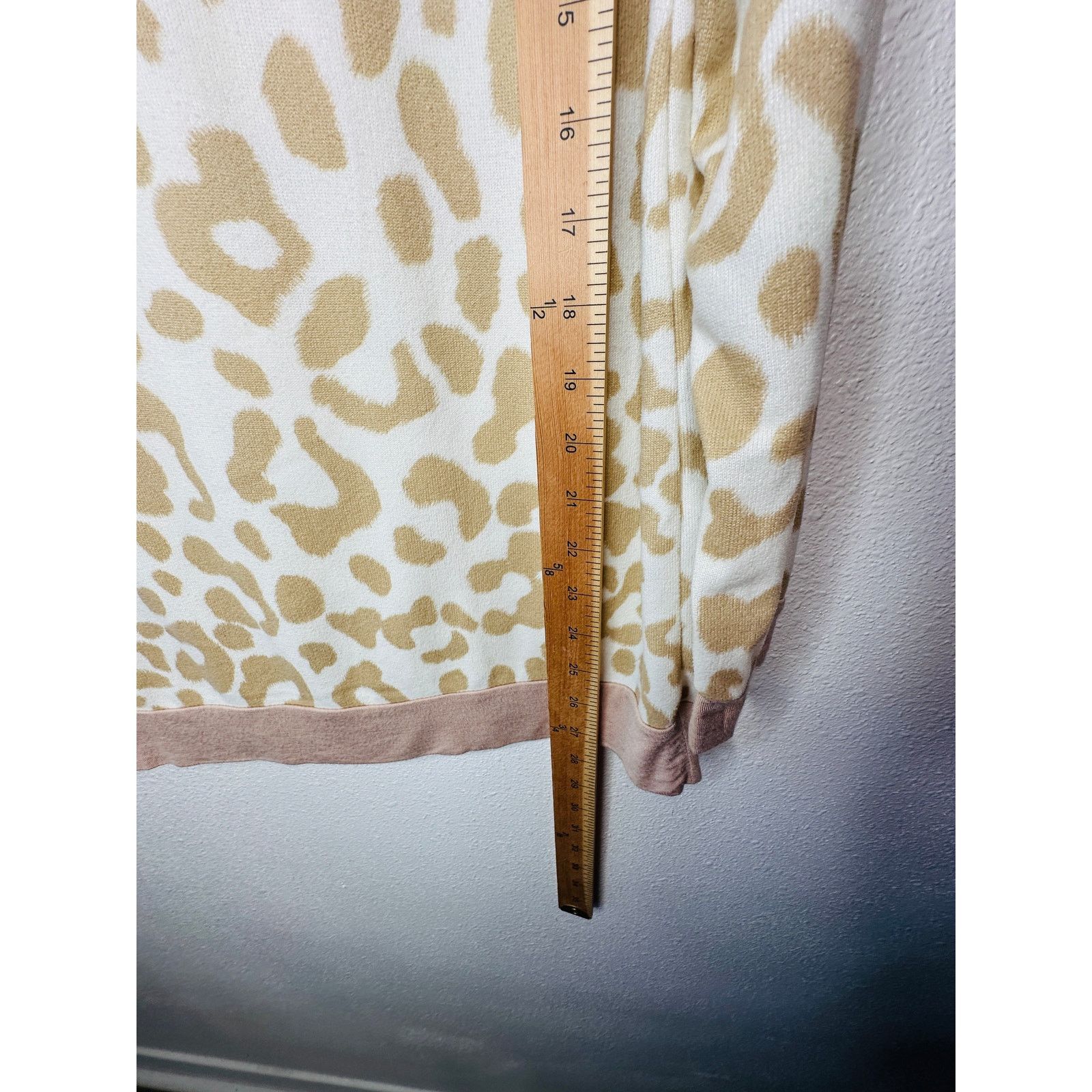 Other Bibi Cream & Tan Giraffe Print Long Sleeve Sweater S Y2k Size S / US 4 / IT 40 - 10 Thumbnail