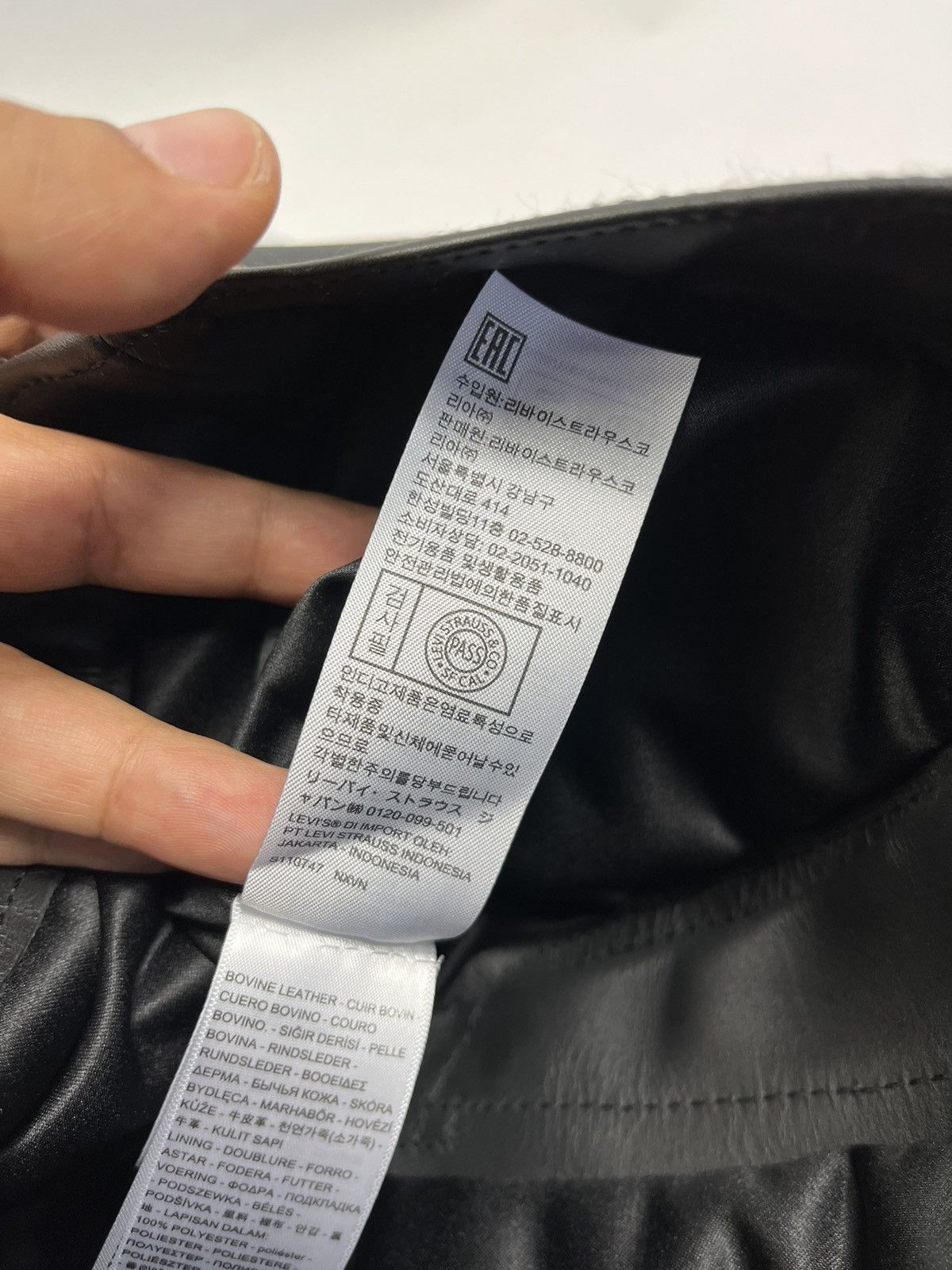 DENIM TEARS × Levi's DENIM TEARS Cotton Print Leather Trousers Size US 30 / EU 46 - 11 Thumbnail
