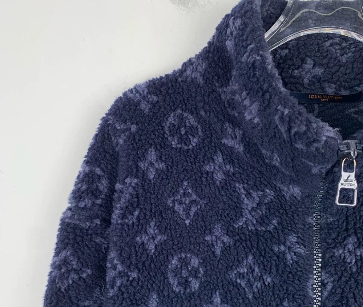 Louis Vuitton Louis Vuitton Lv 21 blue teddy zipper jacket Size US L / EU 52-54 / 3 - 3 Thumbnail