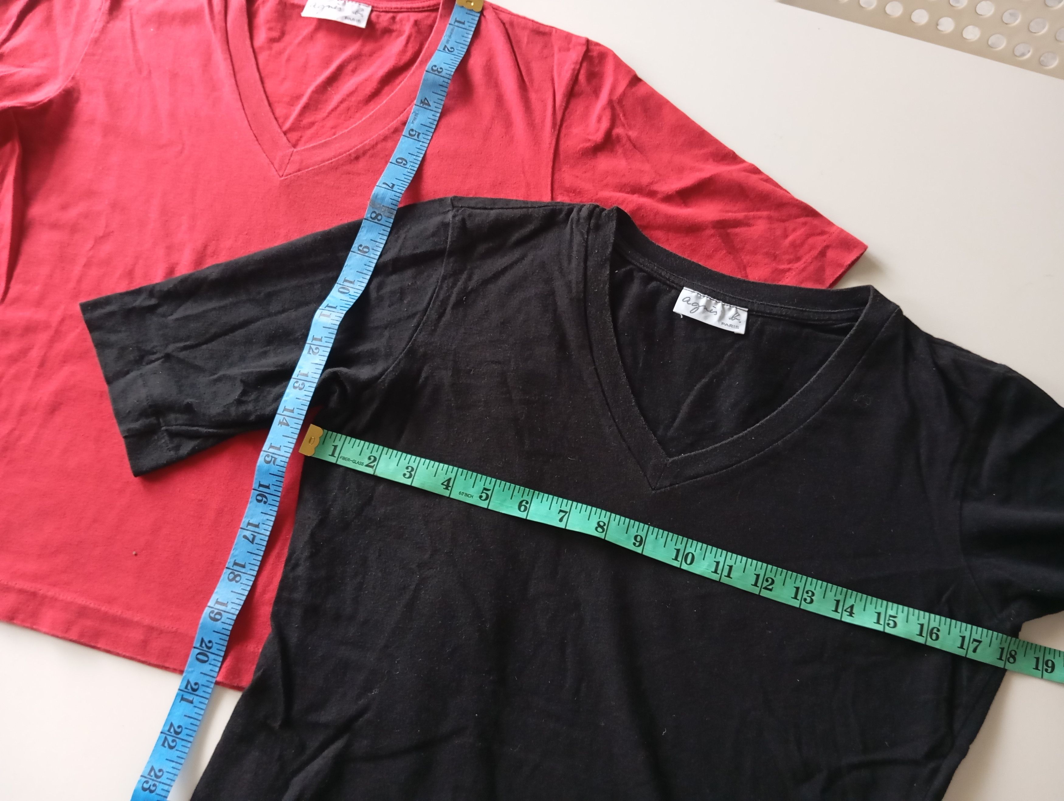 agnes b. 2pcs Agnes B. Crop tshirts 🖤Black & Red ♥️ Size ONE SIZE - 3 Thumbnail