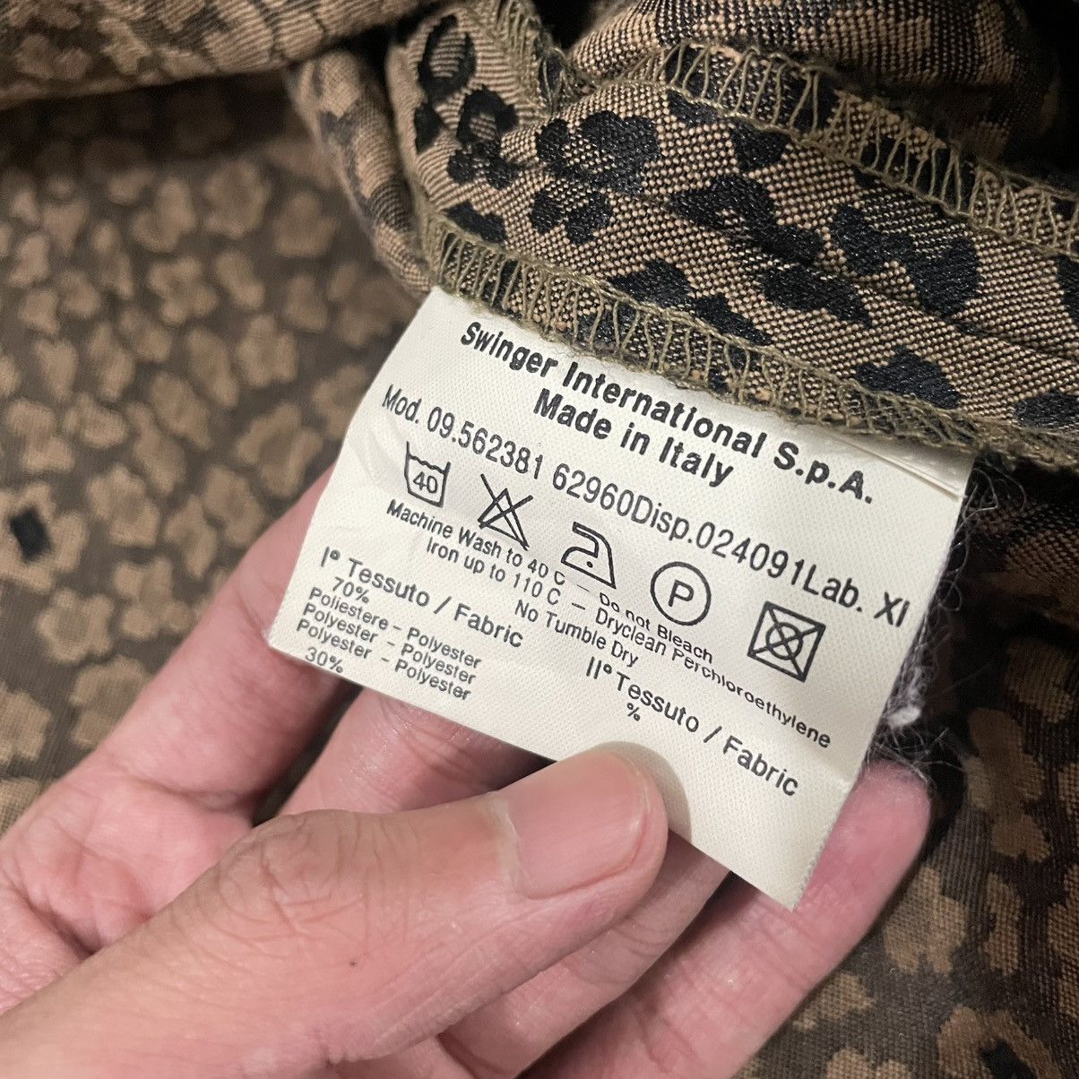 Fendi Vintage Fendi Leopard Monogram Jacket Size US M / EU 48-50 / 2 - 8 Thumbnail
