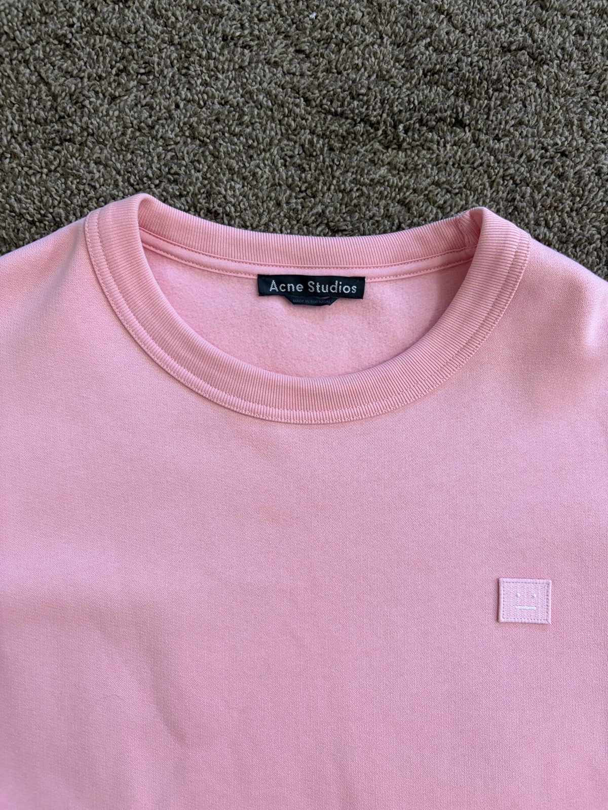 Acne Studios Acne Studios Pink Face Logo Crewneck Sweatshirt Size US M / EU 48-50 / 2 - 2 Thumbnail