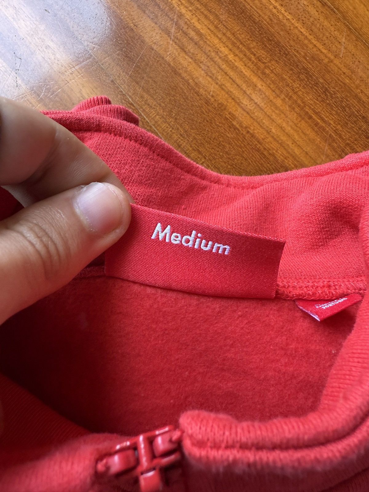 Supreme Supreme small box red half zip pullover size M Size US M / EU 48-50 / 2 - 9 Thumbnail