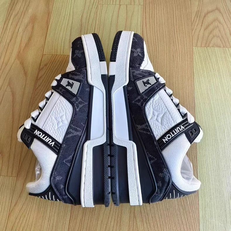 Louis Vuitton Louis Vuitton Black and white presbyopic cowboy shoes Size US 5.5 / IT 35.5 - 2 Thumbnail