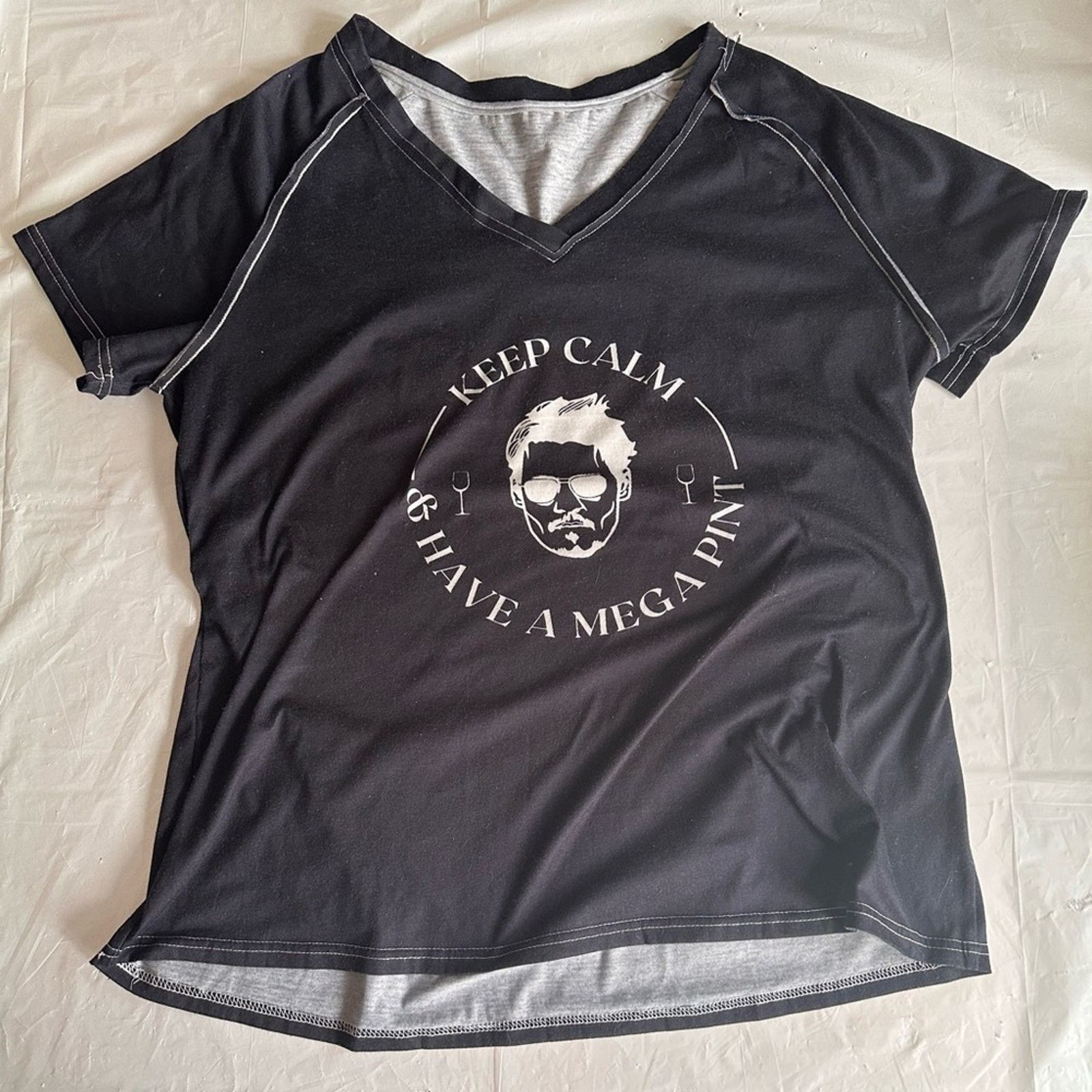 & Other Stories Keep Calm Have a Megapint Tee Shirt XL Size XL / US 12-14 / IT 48-50 - 1 Thumbnail