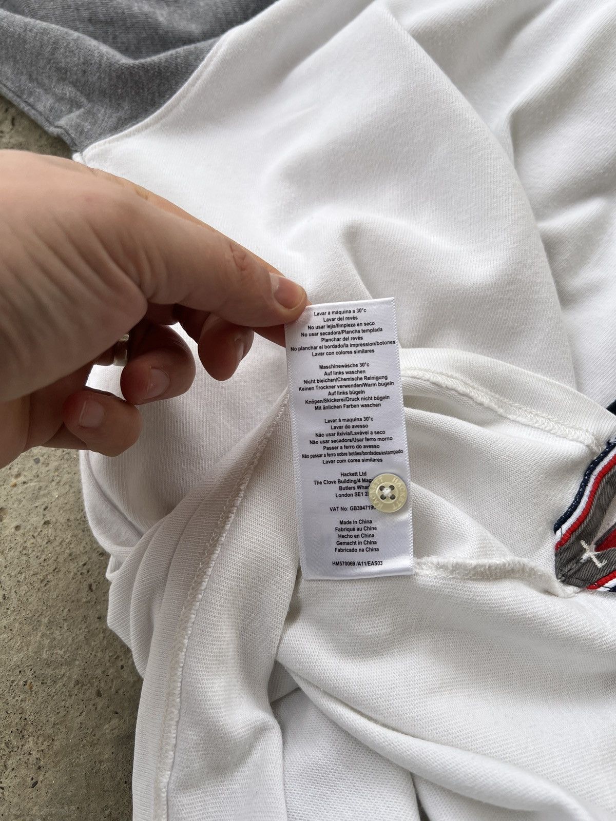 Hackett Hackett Aston Martin Racing Size US M / EU 48-50 / 2 - 8 Thumbnail