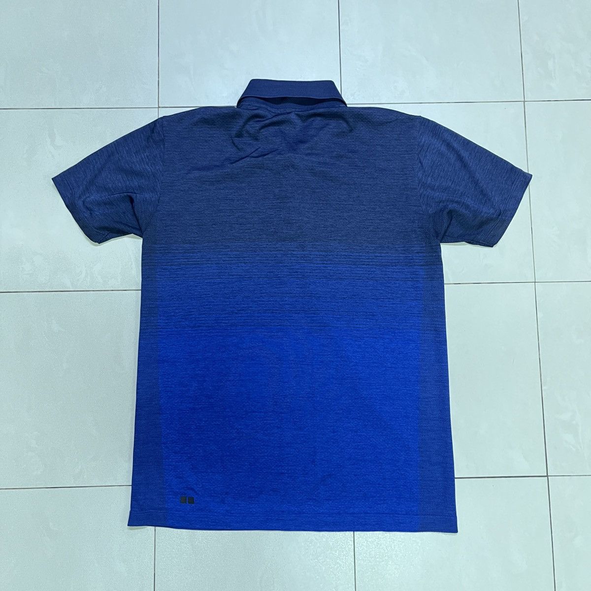 Uniqlo Uniqlo Polyester Polo Shirt Size US S / EU 44-46 / 1 - 8 Thumbnail