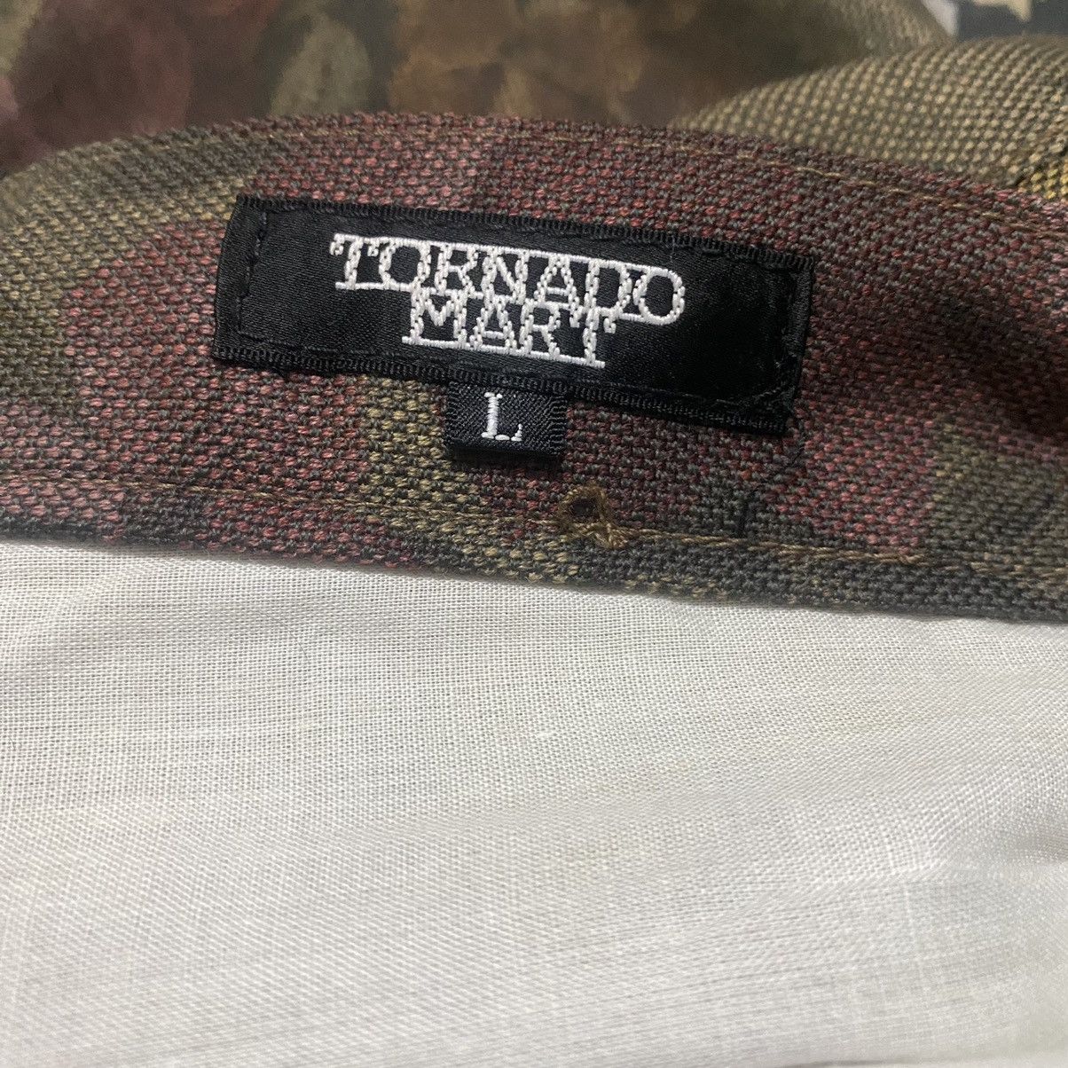 Tornado Mart Tornado Mart Floral Flare Jeans Size US 32 / EU 48 - 22 Thumbnail