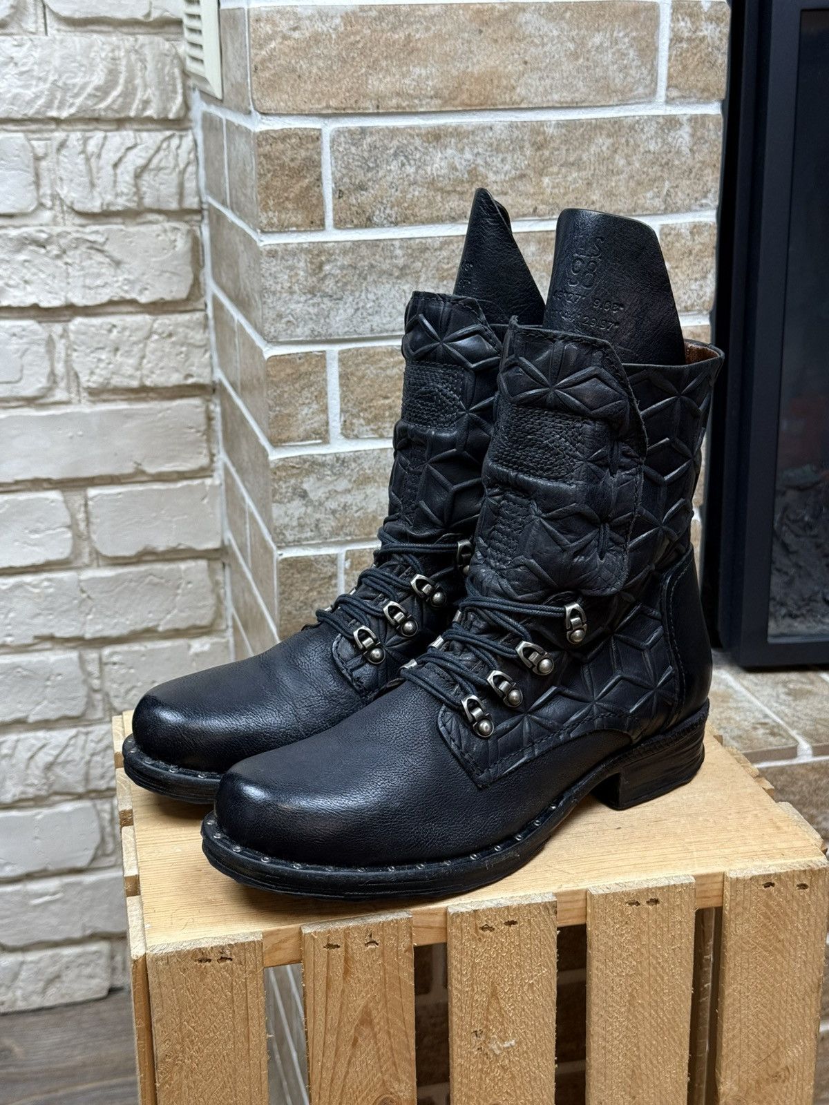 A.S.98 Womans A.S.98. Airstep Black Leather Biker Zip Stedded Boots Size US 9 / IT 39 - 2 Thumbnail