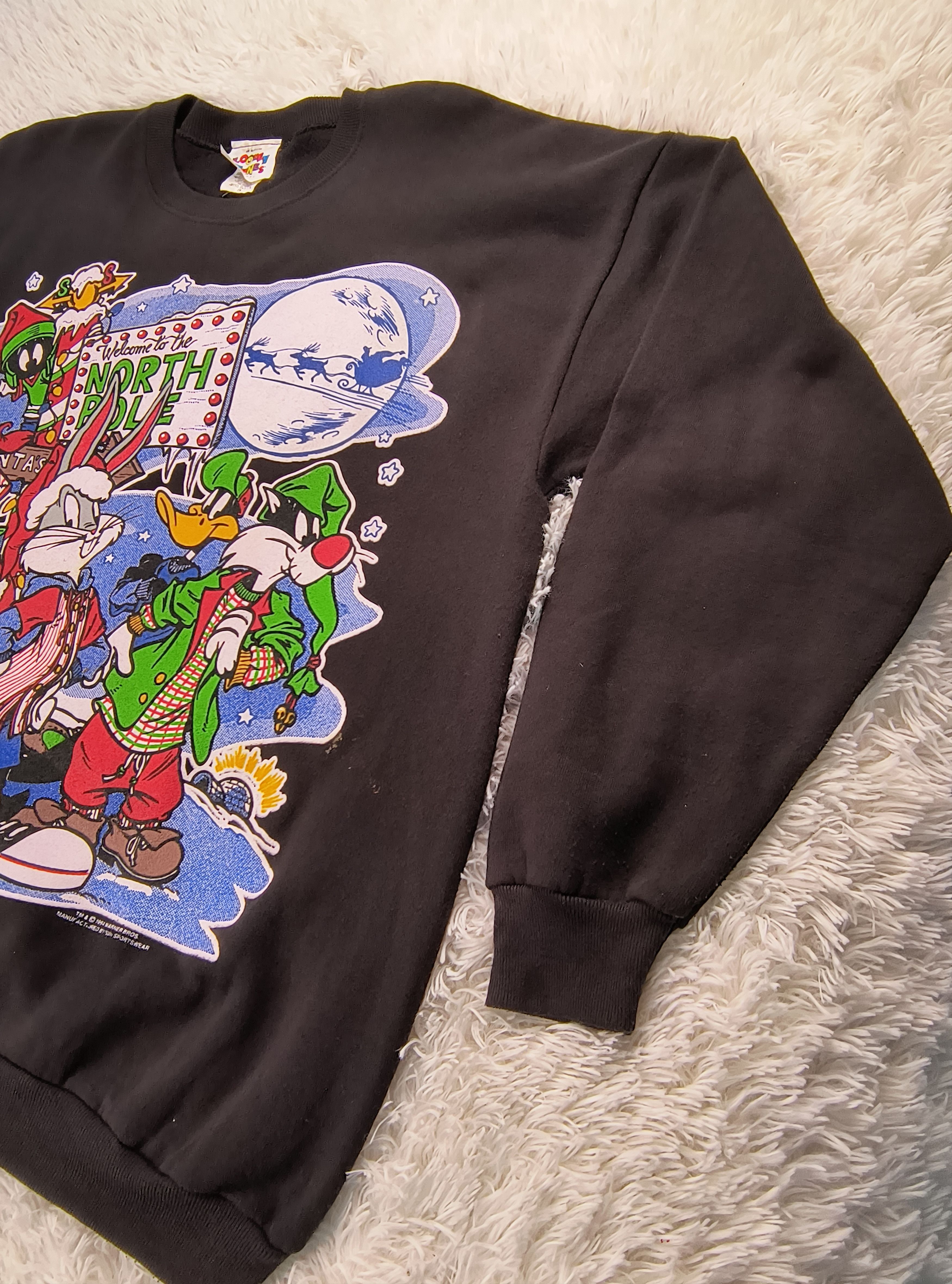 Vintage Vintage Looney Tunes North pole 1994 crewneck sweatshirt Size US XXL / EU 58 / 5 - 3 Thumbnail
