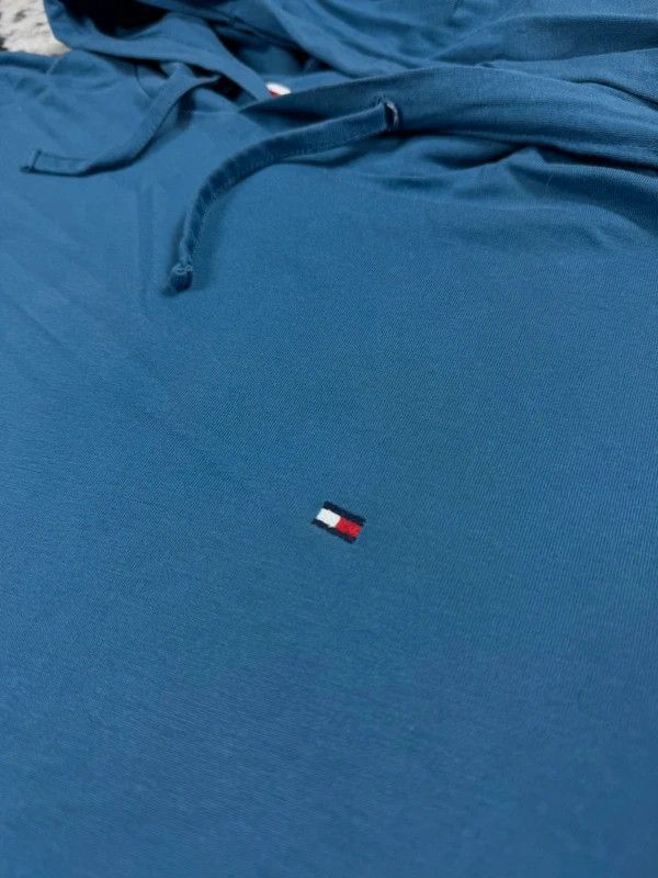 Tommy Hilfiger Tommy Hilfiger blue longsleeve hoodie L Size US L / EU 52-54 / 3 - 4 Thumbnail