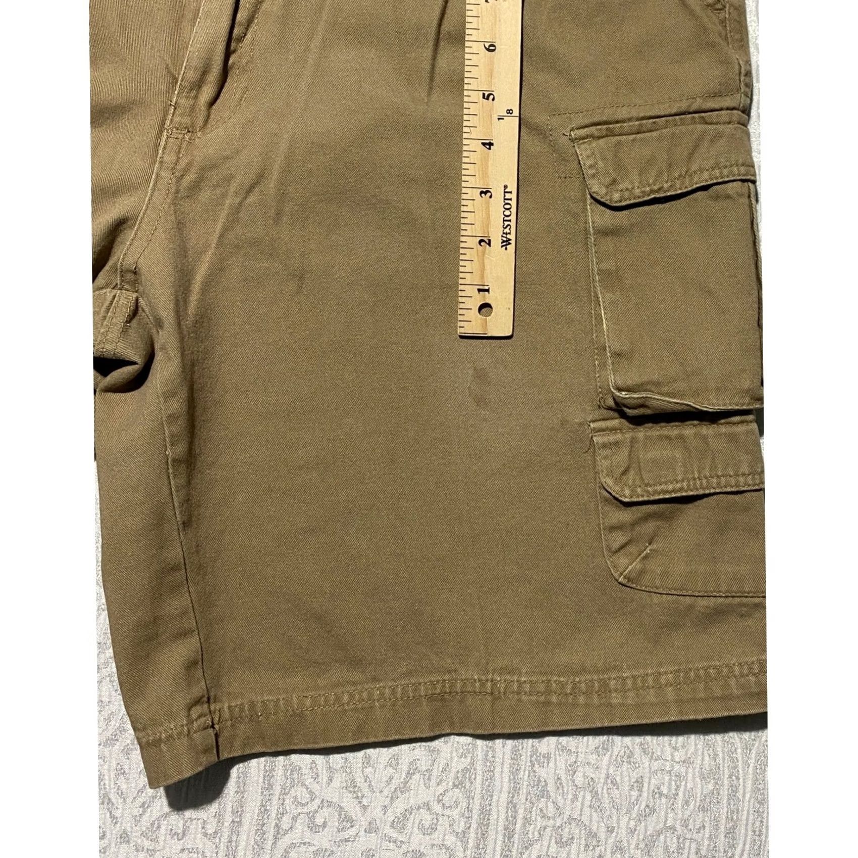 Vintage Rugged Wear Cargo Shorts Mens 38 Khaki Tan Cotton Multi Pocket Relaxed Fit Size US 38 / EU 54 - 3 Thumbnail
