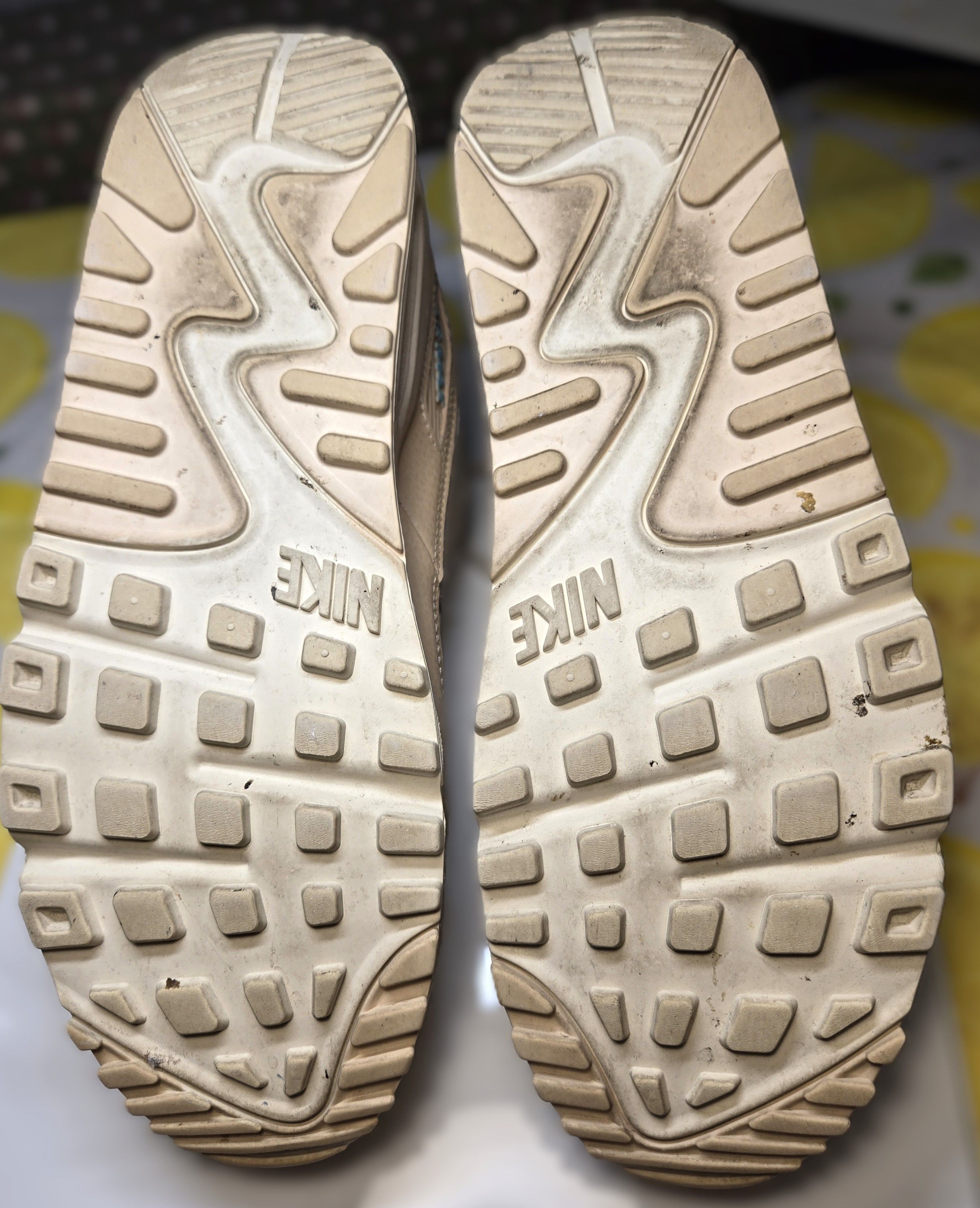 Nike Wmns Air Max 90 Premium 'Particle Beige' Size US 8 / IT 38 - 8 Thumbnail