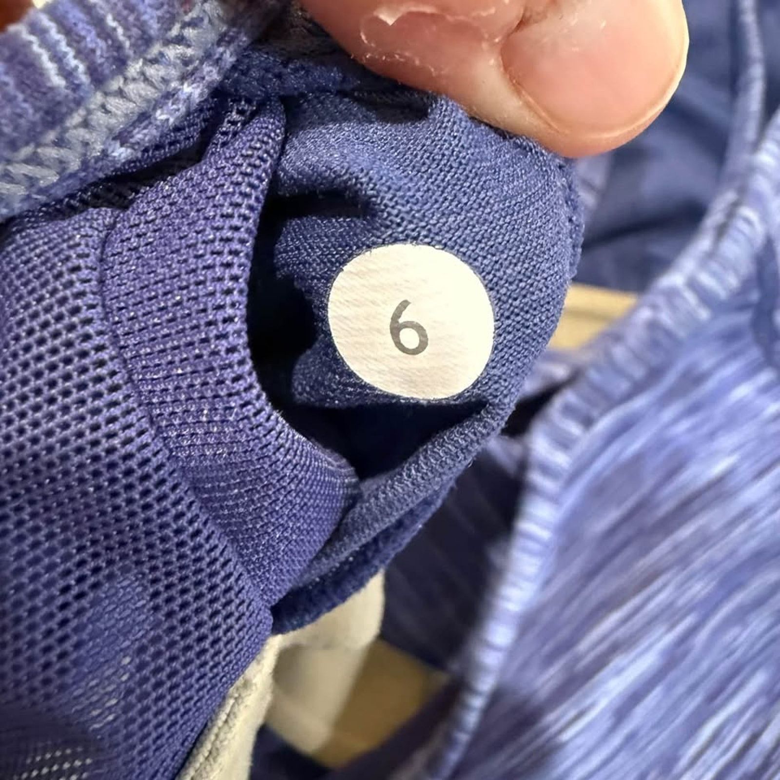 Lululemon Lululemon Power Y TankTop Womens 6 Royalty SpaceDye ShelfBra Size M / US 6-8 / IT 42-44 - 5 Thumbnail