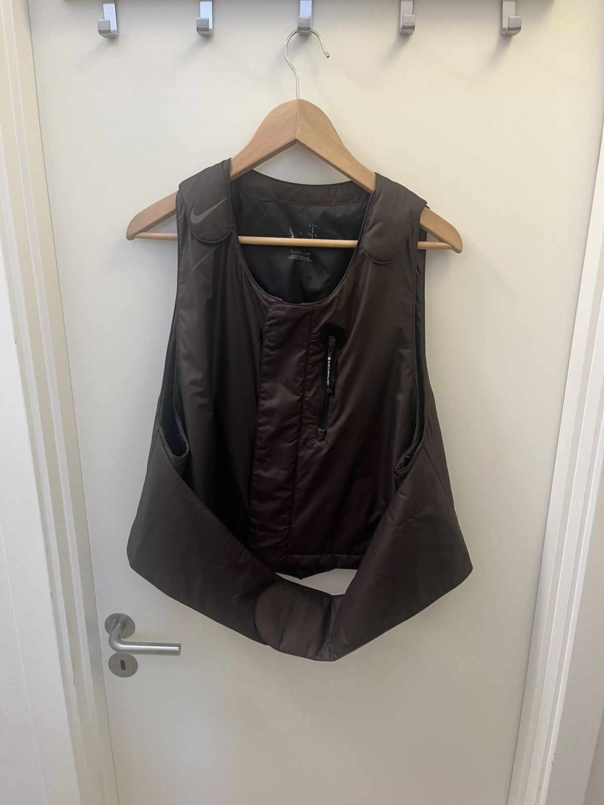 image of Nike Vest in Brown, Men's (Size XL)