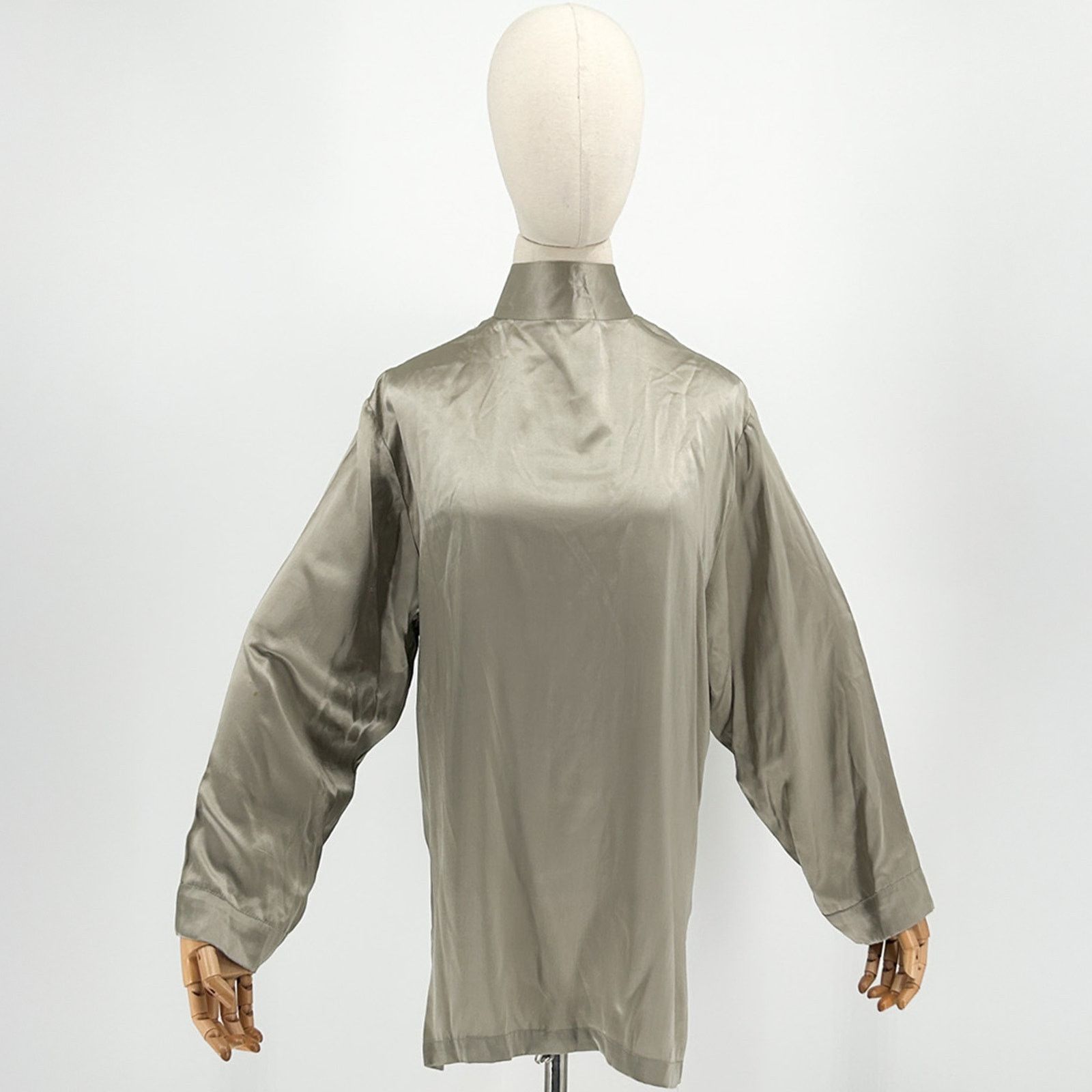 Vintage 80s/90s Grey Silver Silk Satin Elegant High Neck Tunic Size XL / US 12-14 / IT 48-50 - 1 Thumbnail