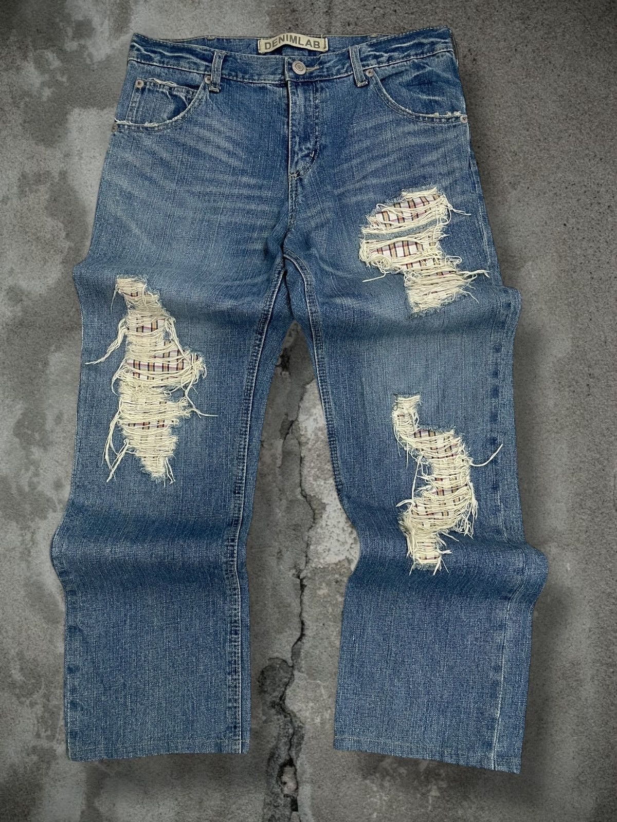 Hysteric Glamour Vintage Authentic Designer 1990s Denim Lab Distressed Denim Size US 32 / EU 48 - 1 Thumbnail
