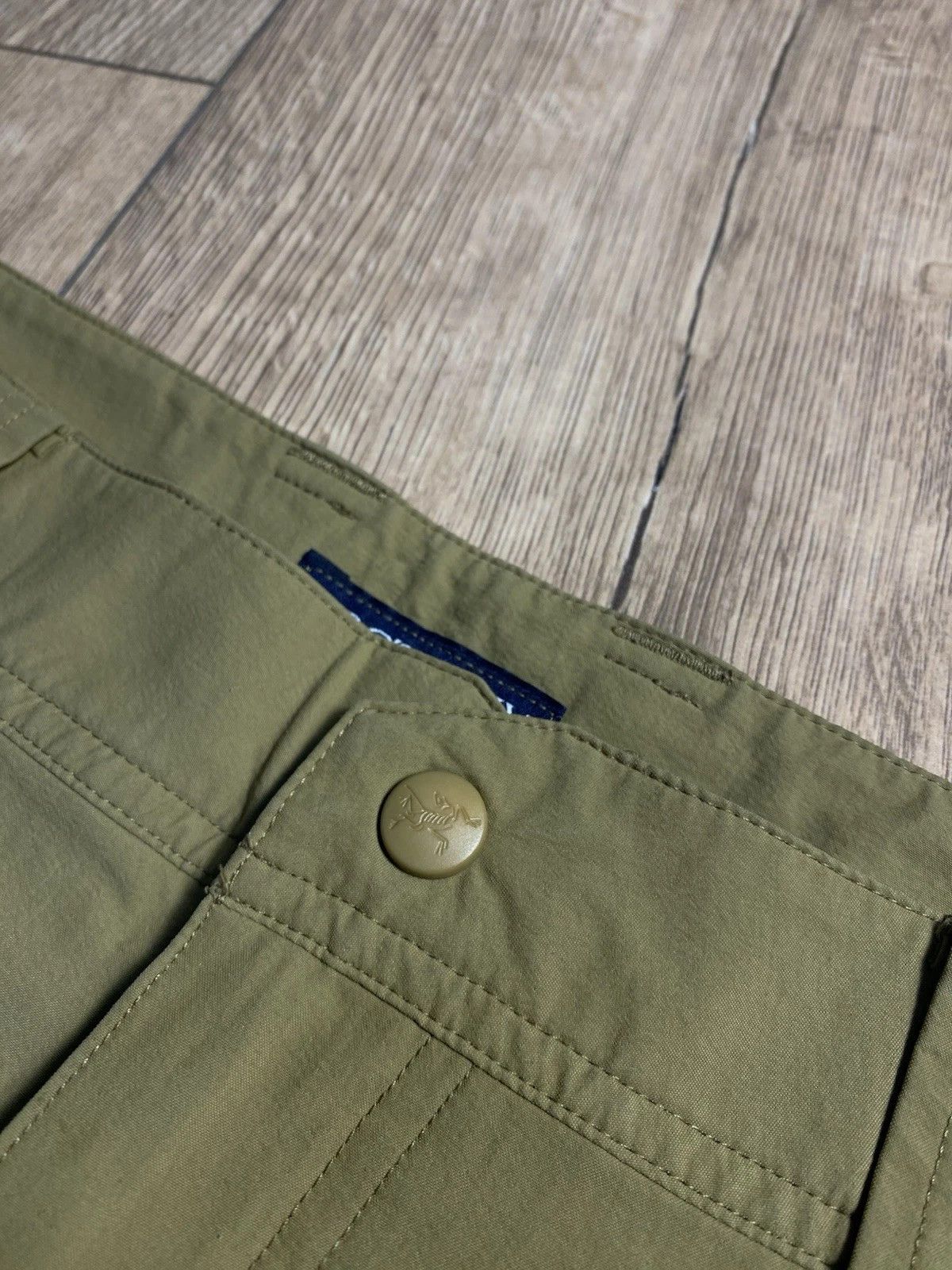 Arc'teryx Vintage Arc'teryx Hiking Nylon Cargo Pants Sz 36 Size US 36 / EU 52 - 6 Thumbnail