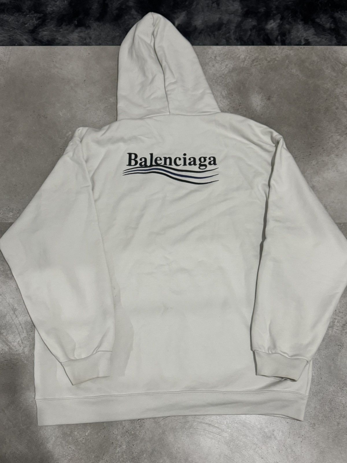Balenciaga Balenciaga EMBROIDERED political logo campaing Size US M / EU 48-50 / 2 - 2 Thumbnail