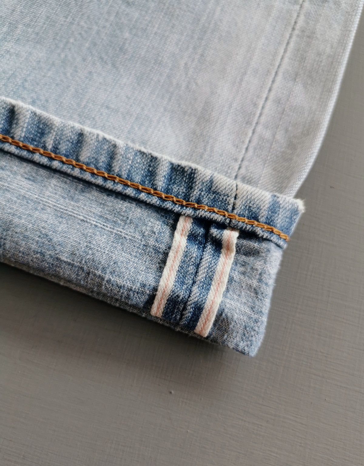 Edwin Vintage Edwin Selvedge Distressed Denim Jeans Size US 32 / EU 48 - 2 Thumbnail